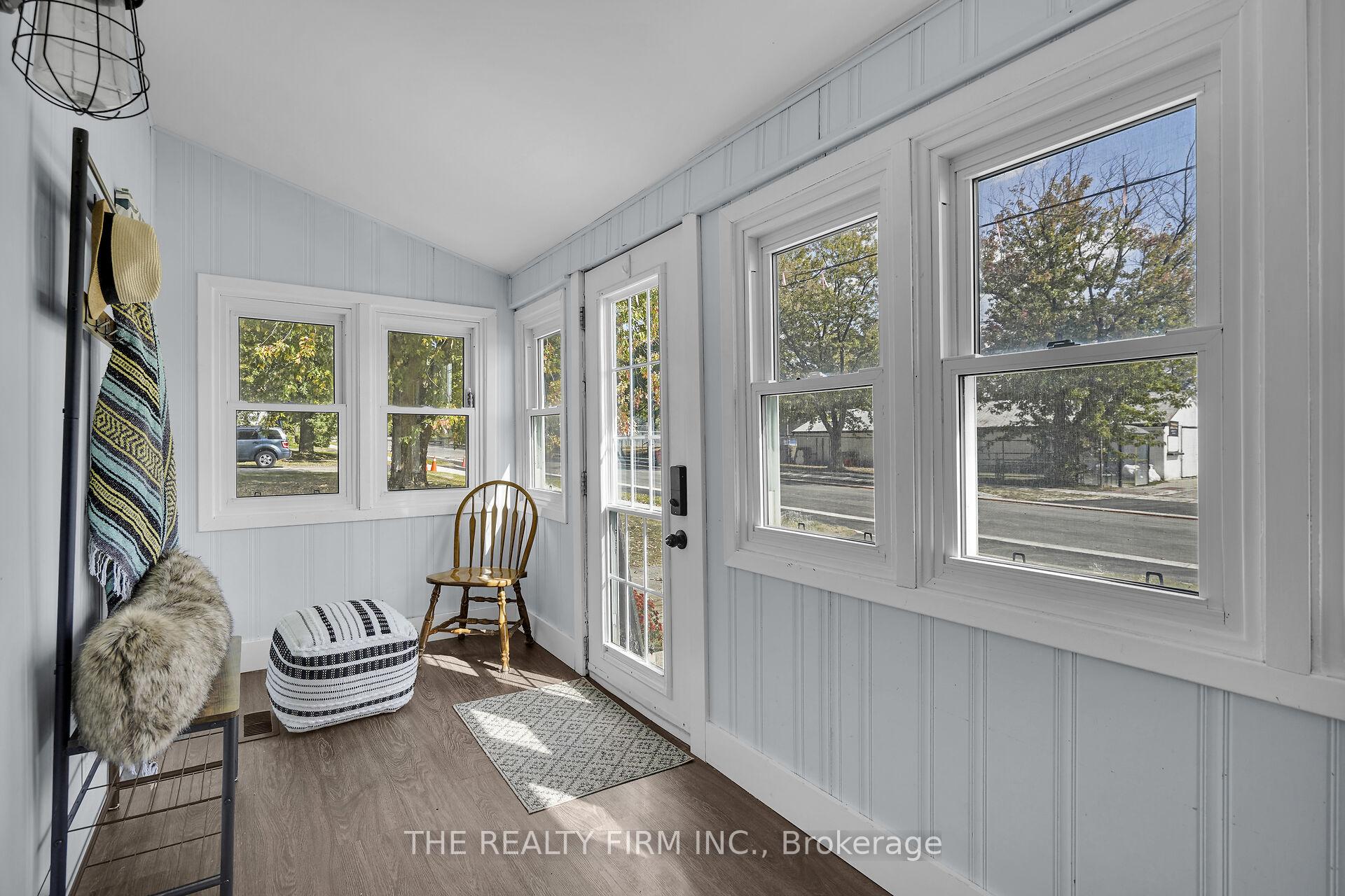 Photo 4 of 278 Upper Queen Avenue, Thames Centre, Thorndale — HOMEH