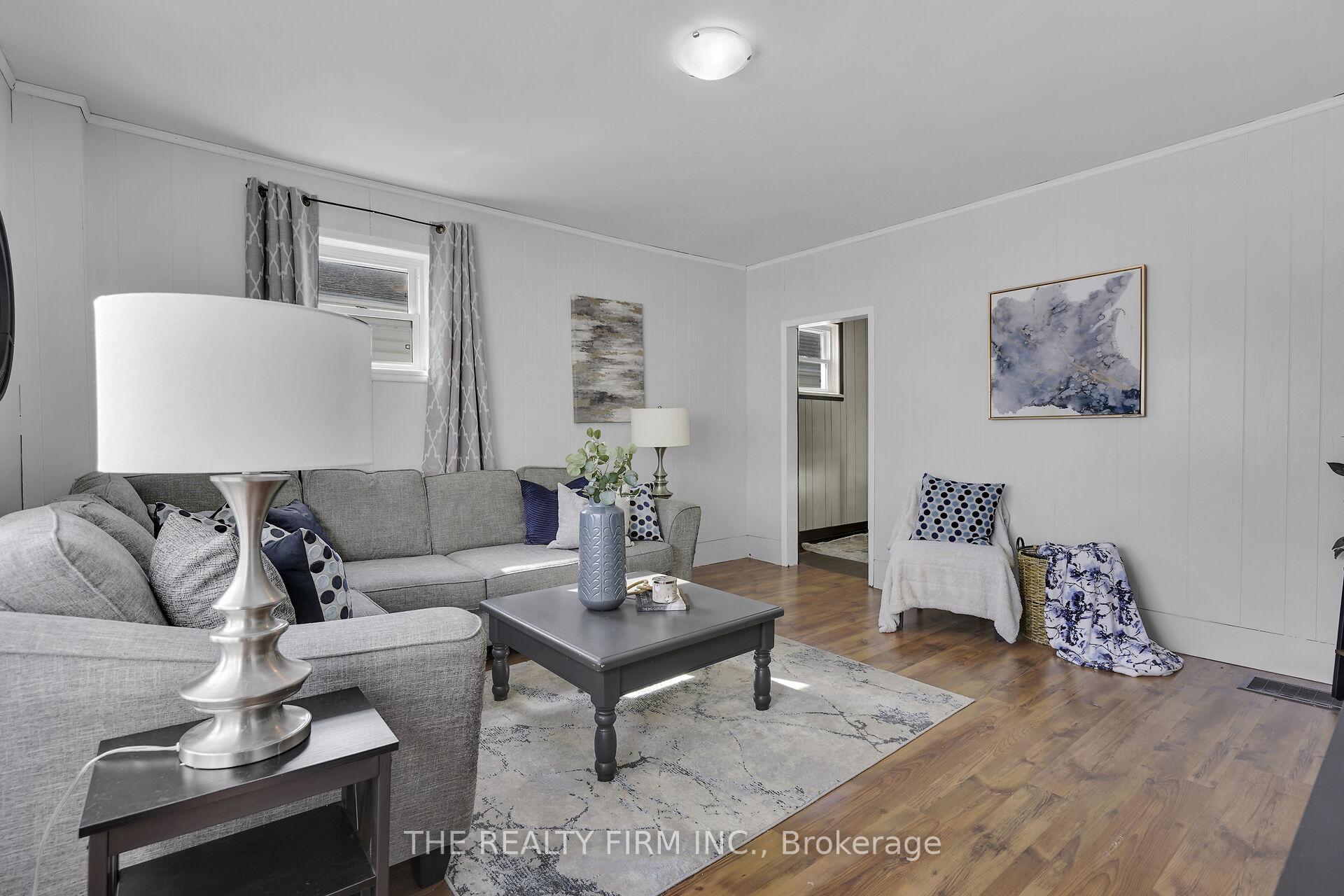 Photo 13 of 278 Upper Queen Avenue, Thames Centre, Thorndale — HOMEH