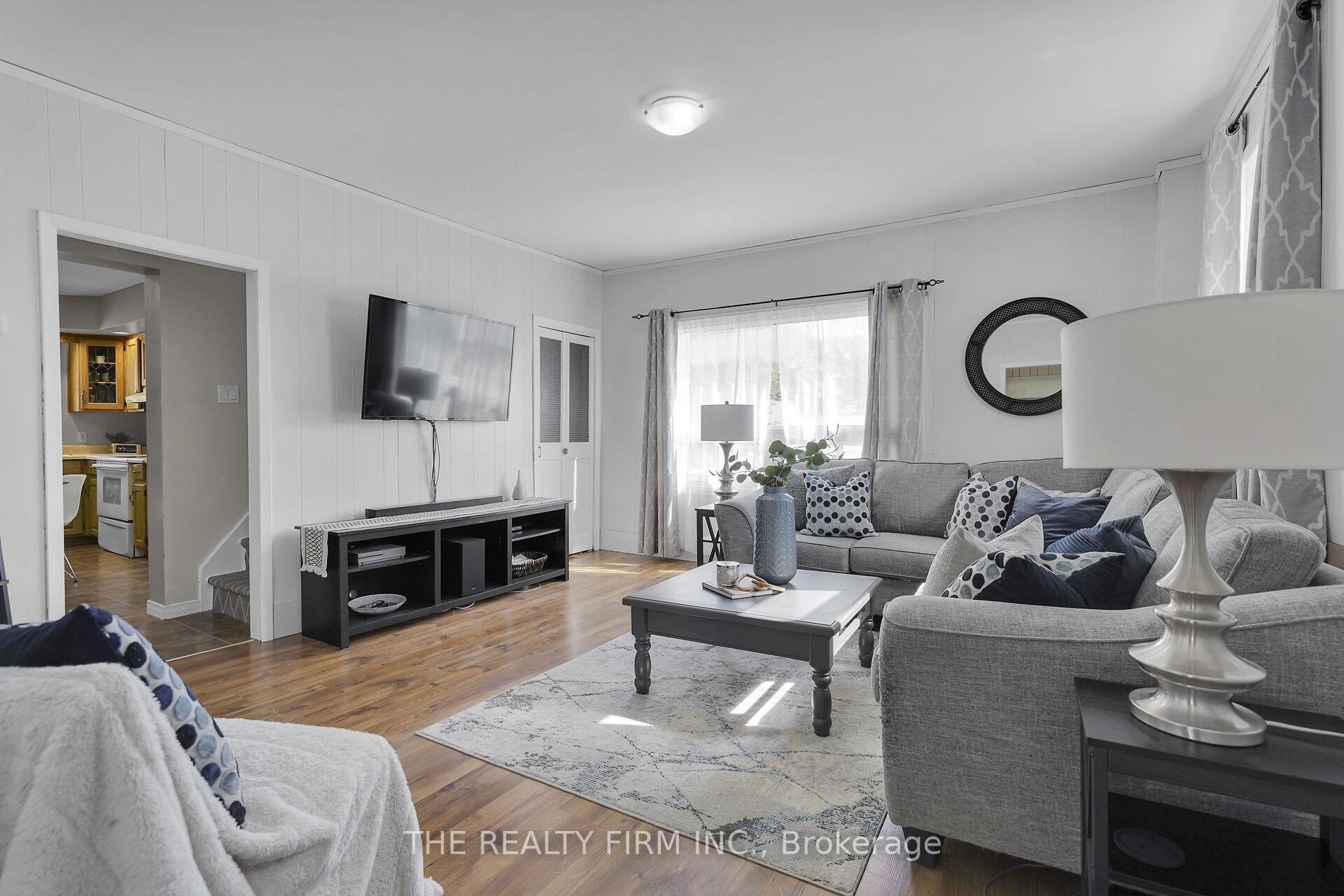 Photo 14 of 278 Upper Queen Avenue, Thames Centre, Thorndale — HOMEH