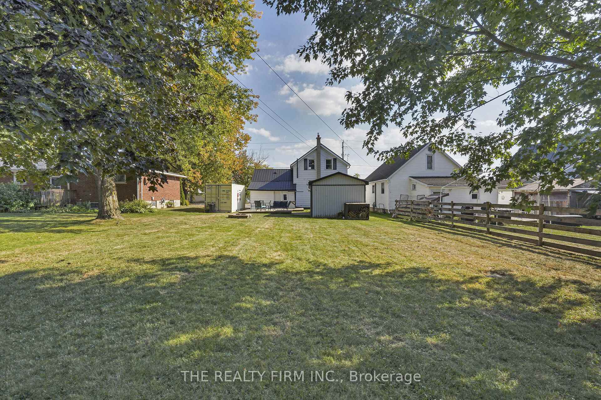 Photo 35 of 278 Upper Queen Avenue, Thames Centre, Thorndale — HOMEH