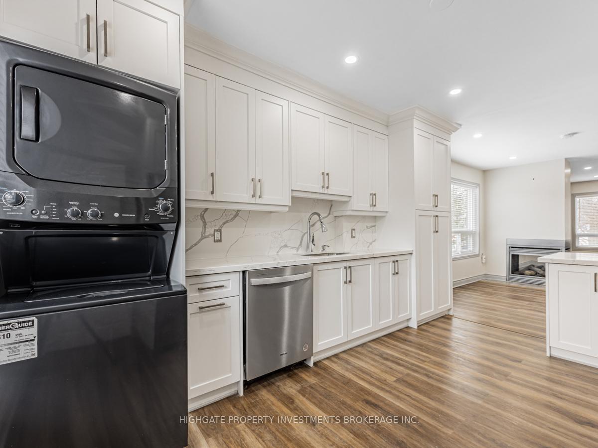 Photo 9 of Unit Upper, 6 Kew Beach Avenue, Toronto, The Beaches — HOMEH
