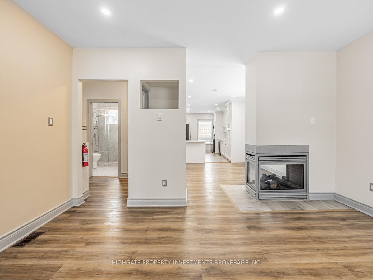 Photo 13 of Unit Upper, 6 Kew Beach Avenue, Toronto, The Beaches — HOMEH