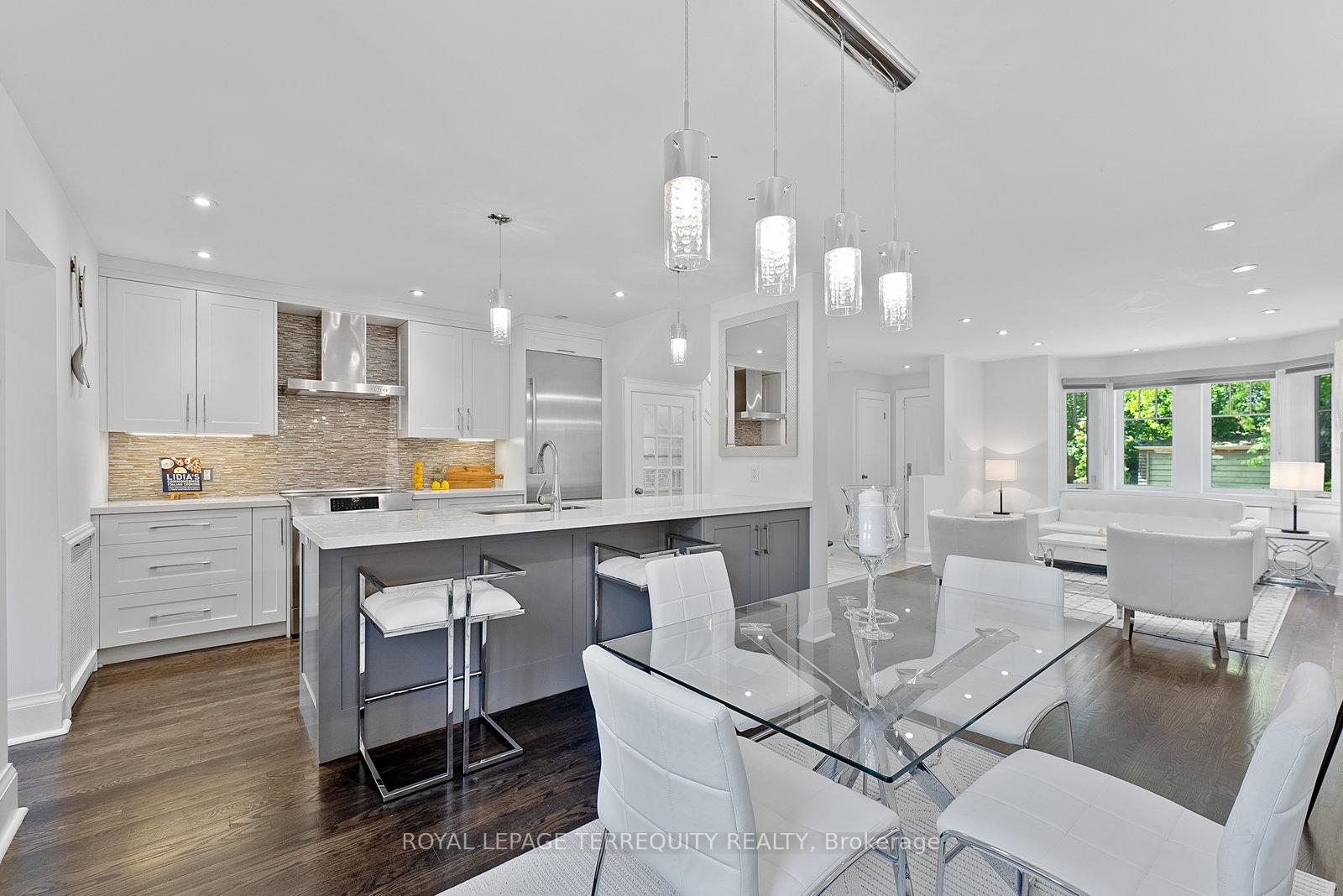 Photo 12 of 7 Roe Avenue, Toronto, Lawrence Park North — HOMEH