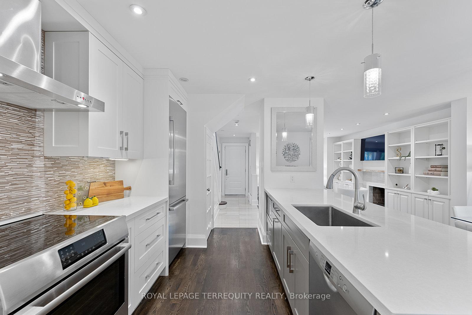 Photo 18 of 7 Roe Avenue, Toronto, Lawrence Park North — HOMEH