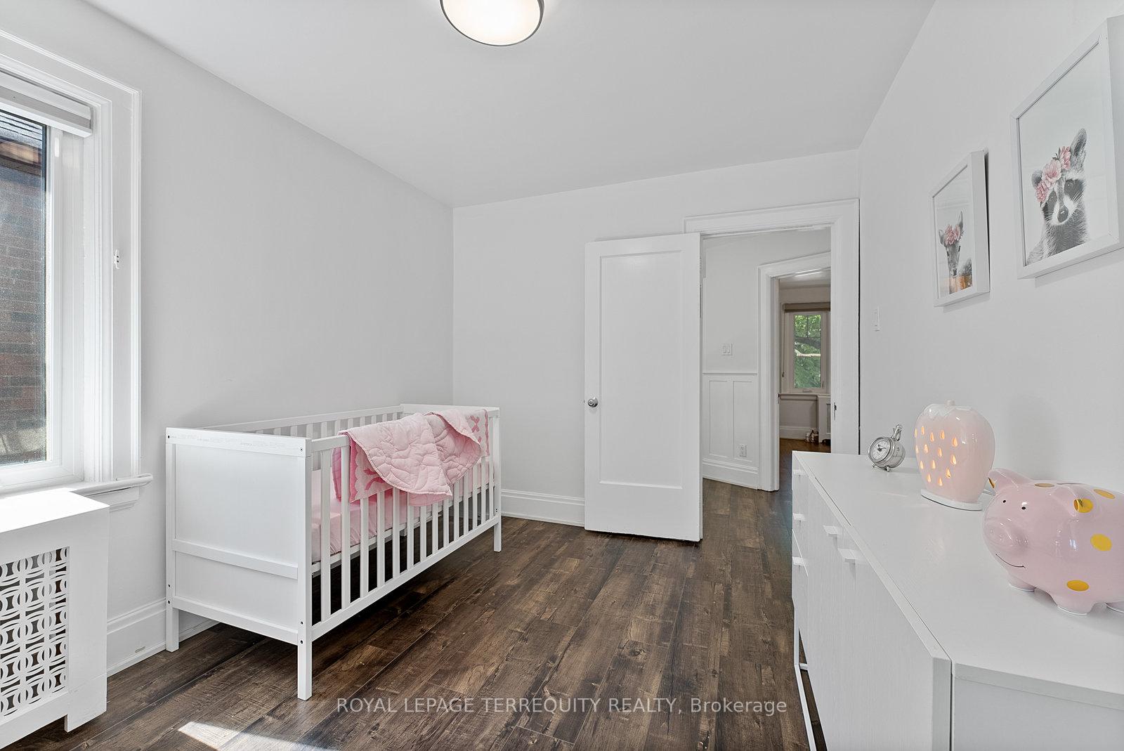 Photo 29 of 7 Roe Avenue, Toronto, Lawrence Park North — HOMEH