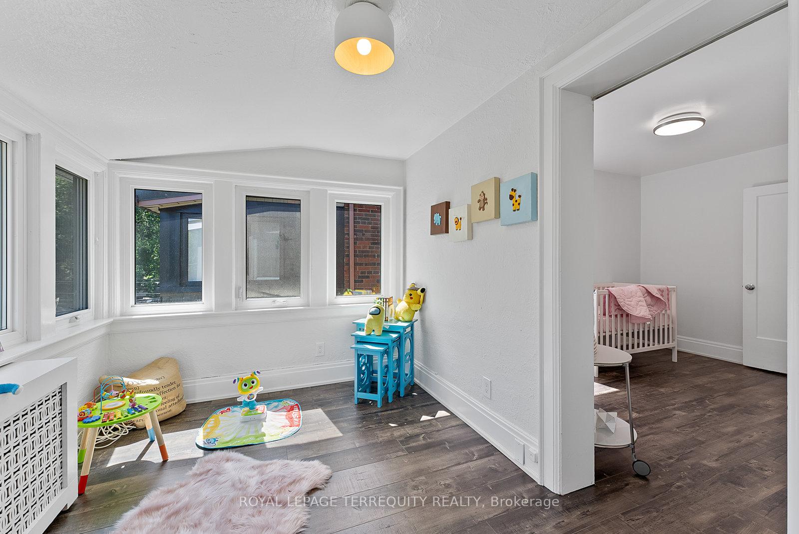 Photo 32 of 7 Roe Avenue, Toronto, Lawrence Park North — HOMEH