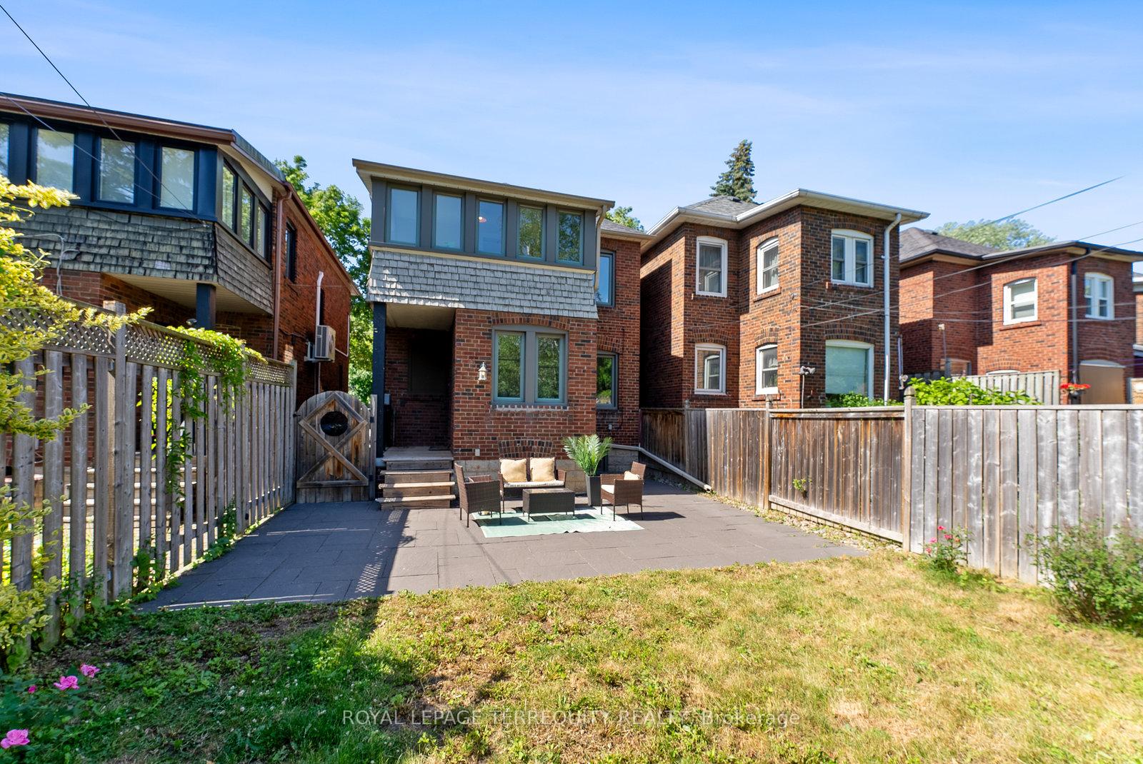 Photo 47 of 7 Roe Avenue, Toronto, Lawrence Park North — HOMEH