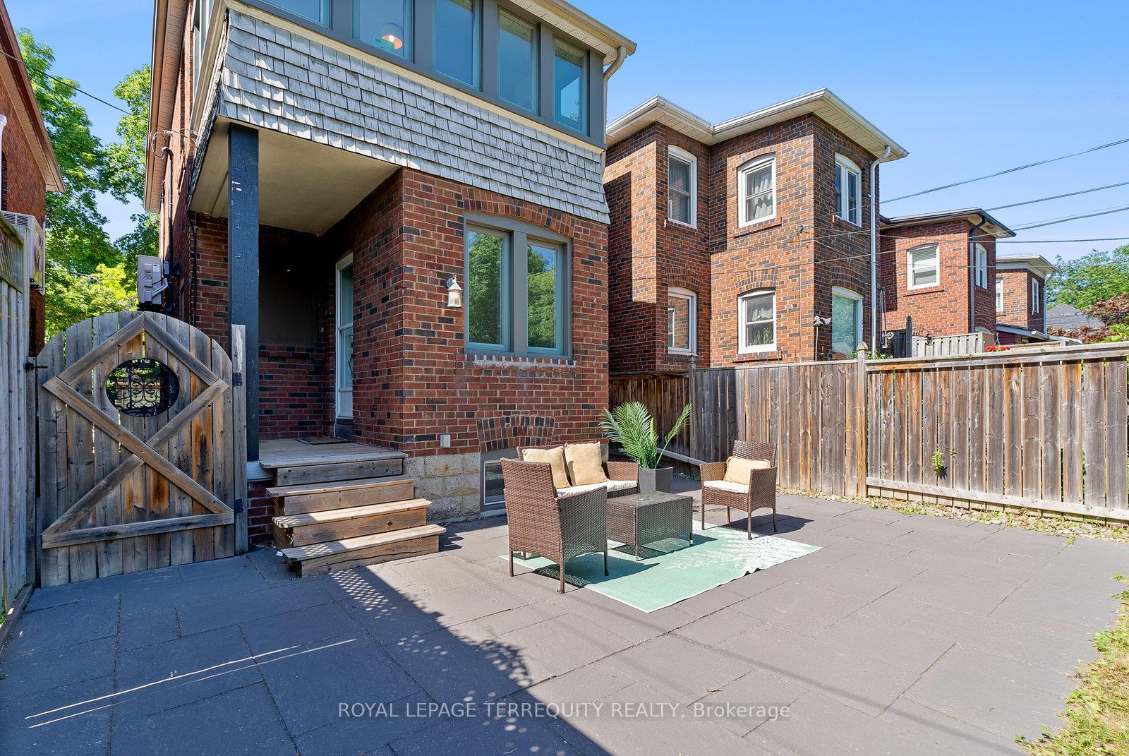 Photo 49 of 7 Roe Avenue, Toronto, Lawrence Park North — HOMEH