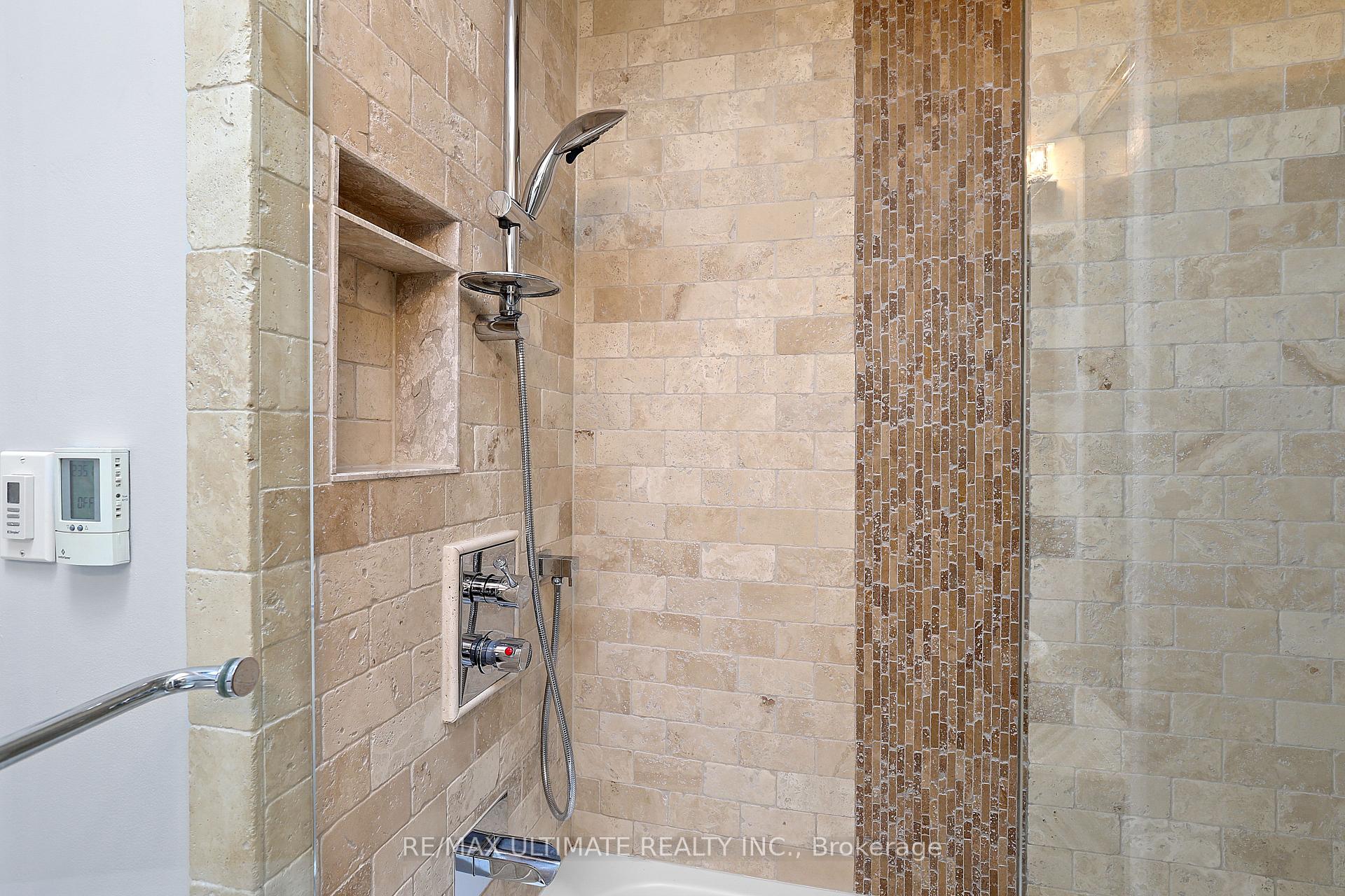 Photo 12 of 25 Fairside Avenue, Toronto, Danforth Village-East York — HOMEH