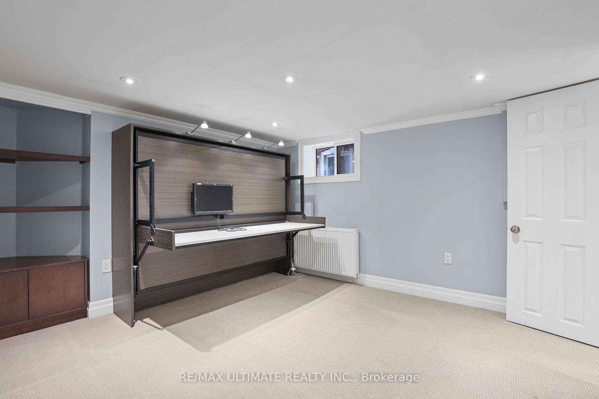 Photo 18 of 25 Fairside Avenue, Toronto, Danforth Village-East York — HOMEH