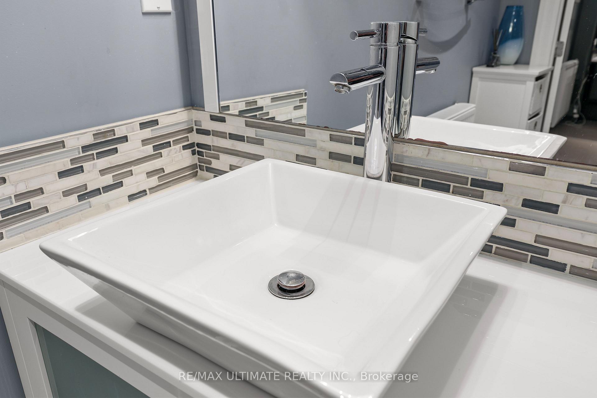 Photo 22 of 25 Fairside Avenue, Toronto, Danforth Village-East York — HOMEH