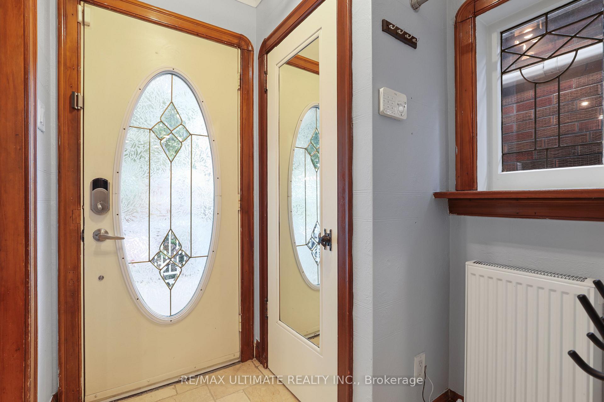 Photo 26 of 25 Fairside Avenue, Toronto, Danforth Village-East York — HOMEH