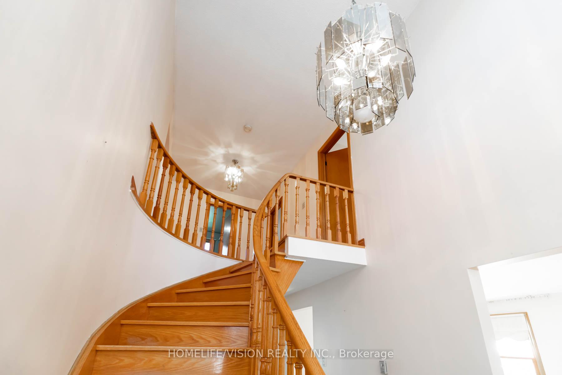 Photo 20 of 3 Kenfin Avenue, Scarborough, L'Amoreaux — HOMEH