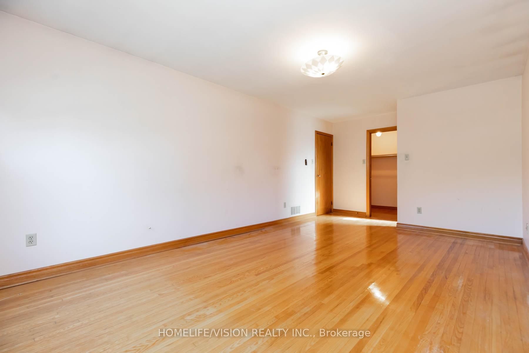Photo 22 of 3 Kenfin Avenue, Scarborough, L'Amoreaux — HOMEH