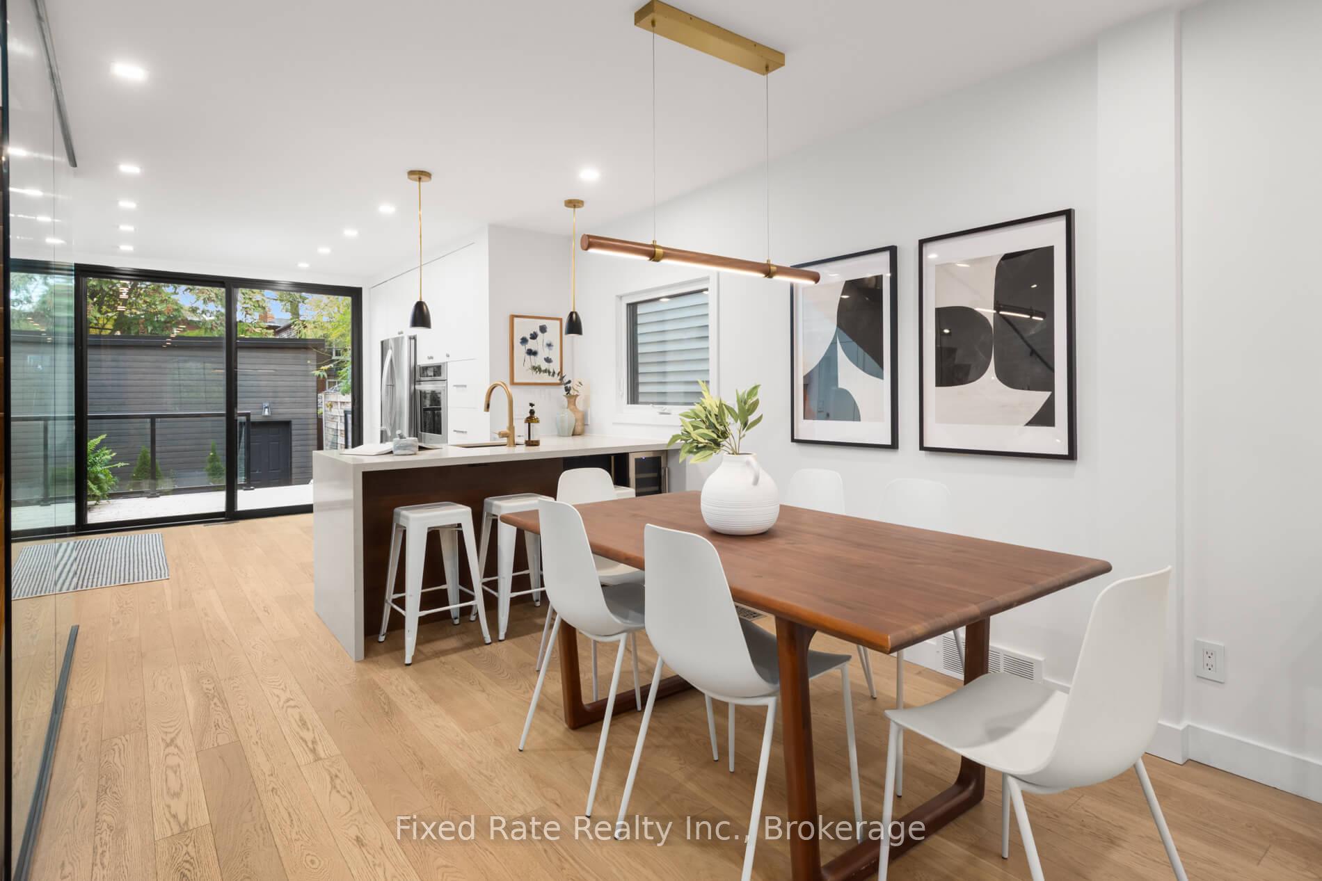Photo 12 of 13 Larchmount Avenue, Toronto, South Riverdale — HOMEH