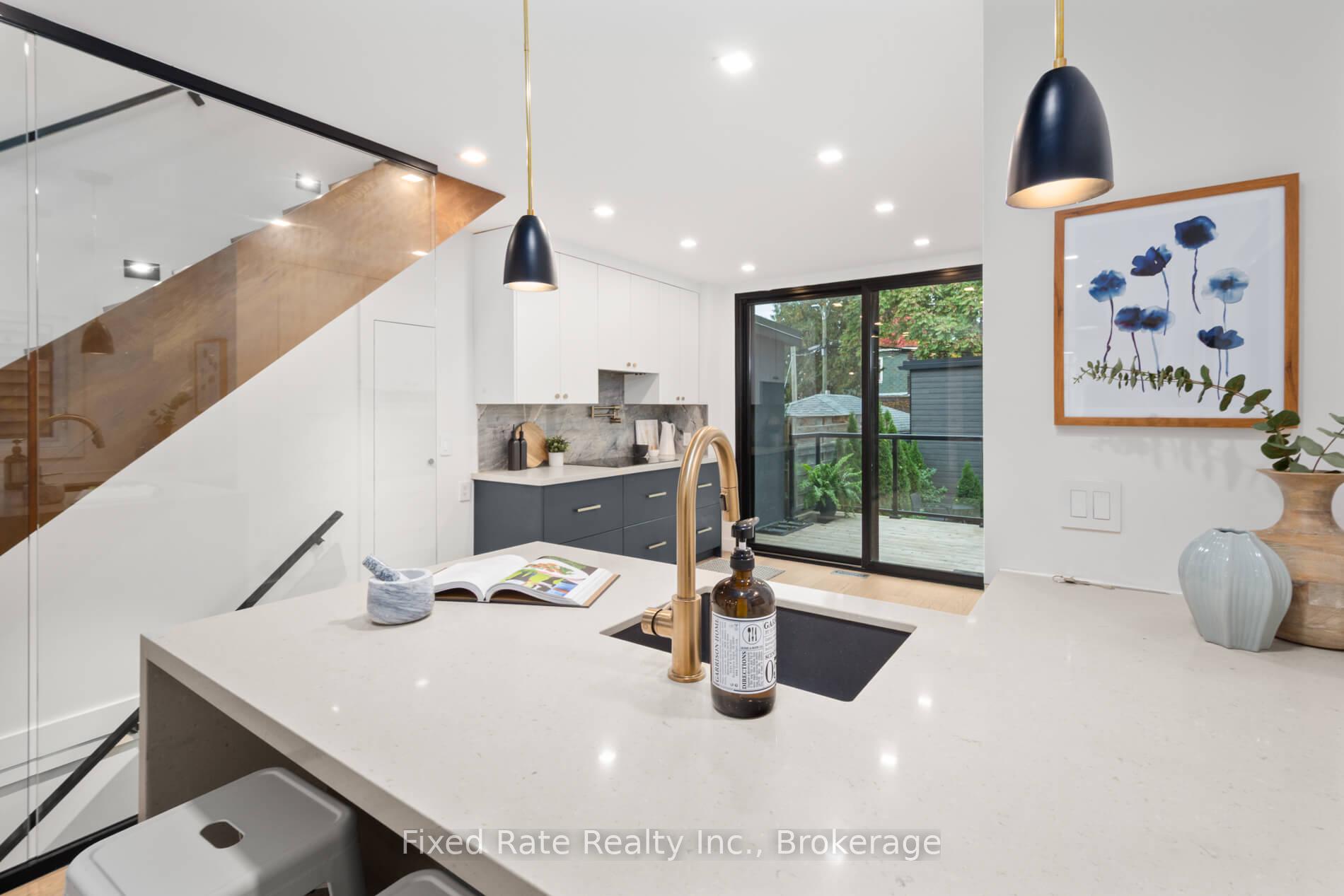 Photo 17 of 13 Larchmount Avenue, Toronto, South Riverdale — HOMEH