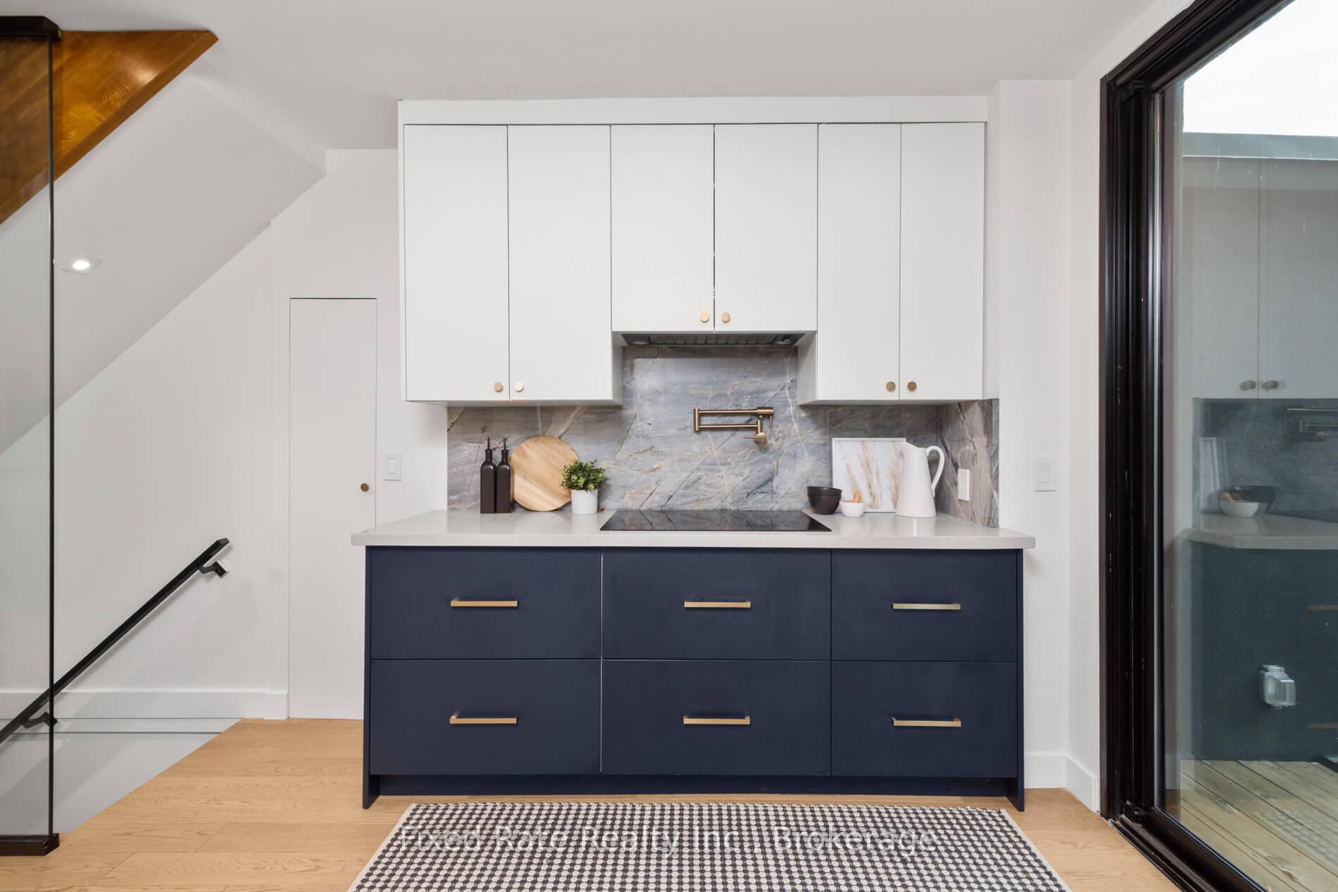 Photo 20 of 13 Larchmount Avenue, Toronto, South Riverdale — HOMEH