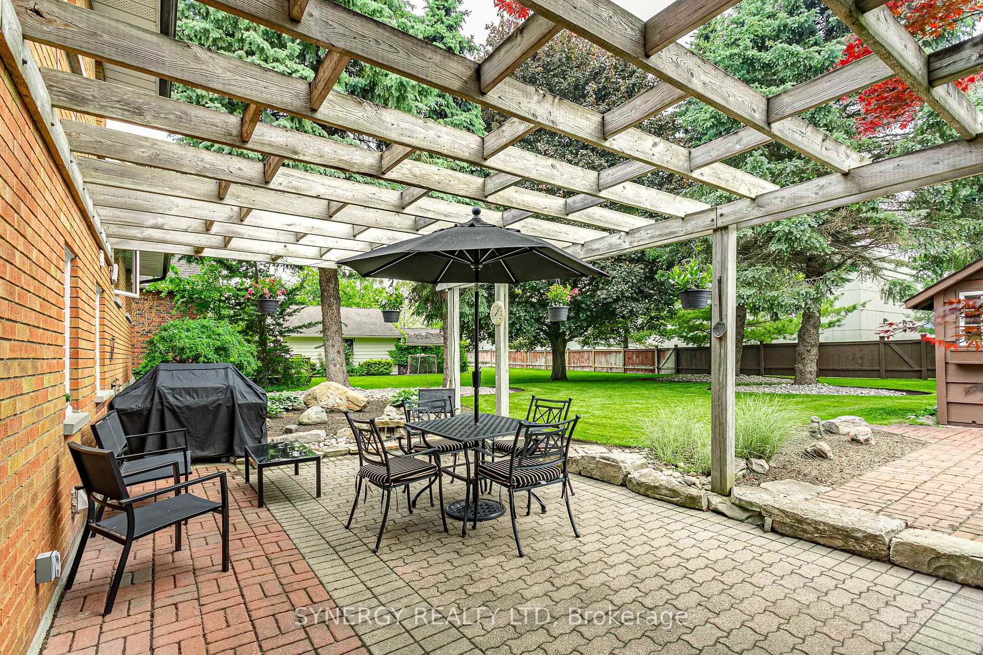 Photo 16 of 65 Colborne Street, Strathroy-Caradoc, NE — HOMEH