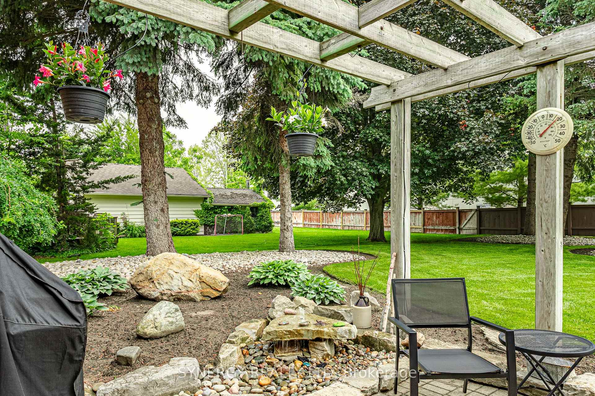 Photo 17 of 65 Colborne Street, Strathroy-Caradoc, NE — HOMEH
