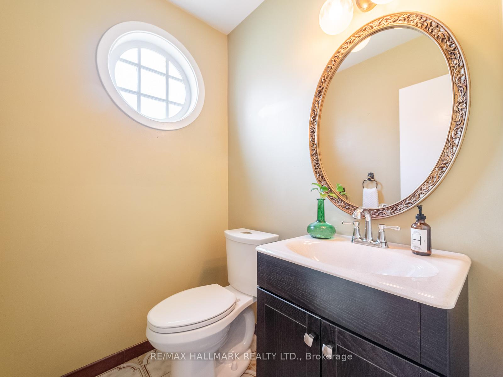 Photo 17 of 139 Floyd Avenue, Toronto, Broadview North — HOMEH