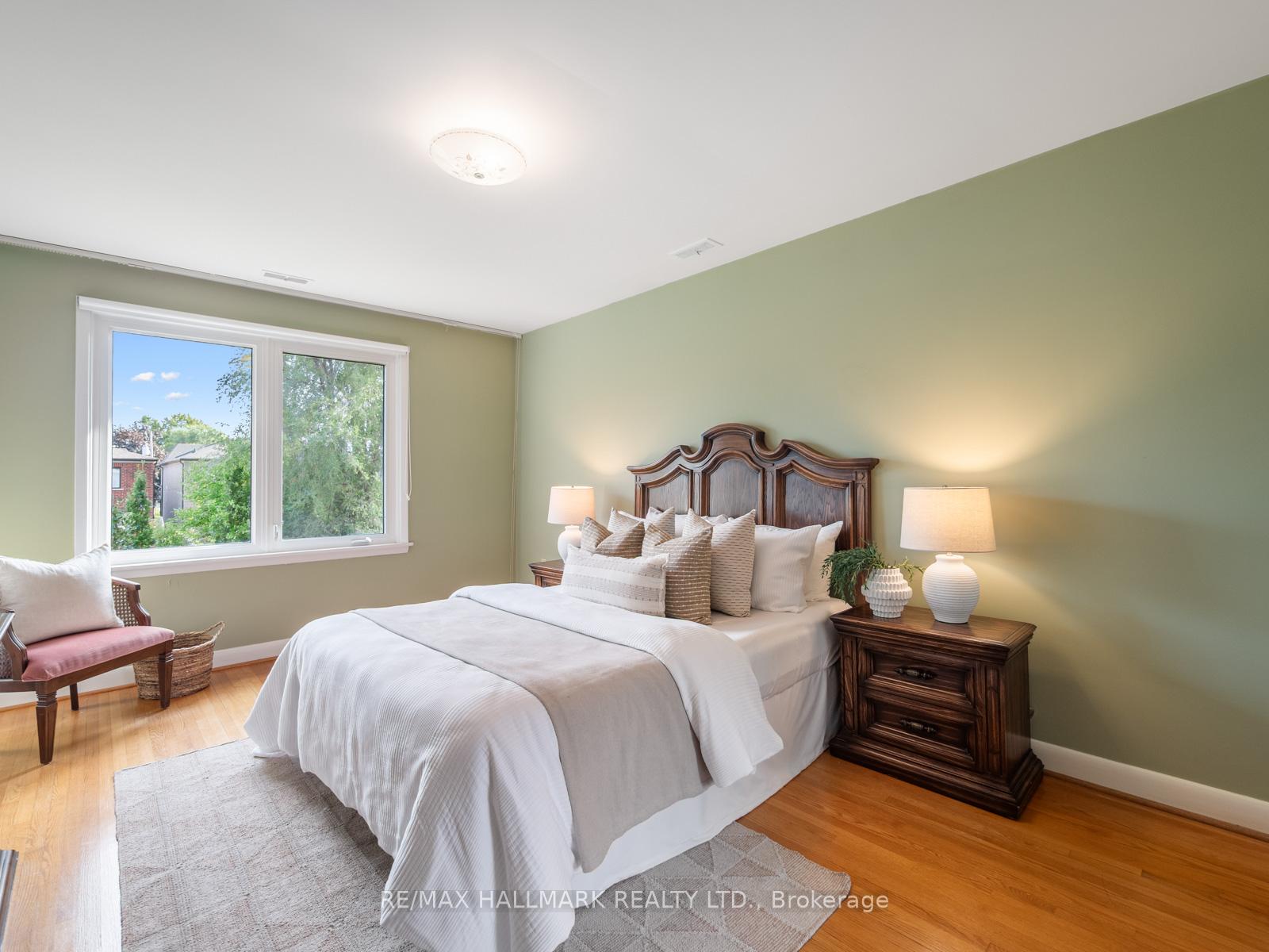 Photo 20 of 139 Floyd Avenue, Toronto, Broadview North — HOMEH