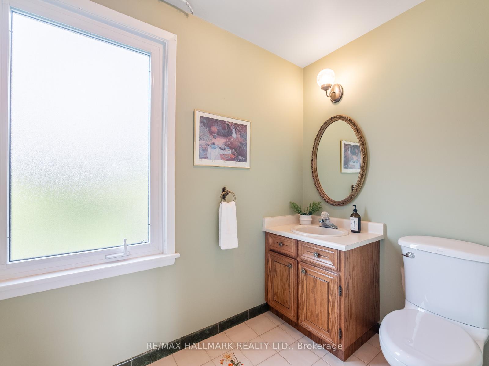 Photo 22 of 139 Floyd Avenue, Toronto, Broadview North — HOMEH