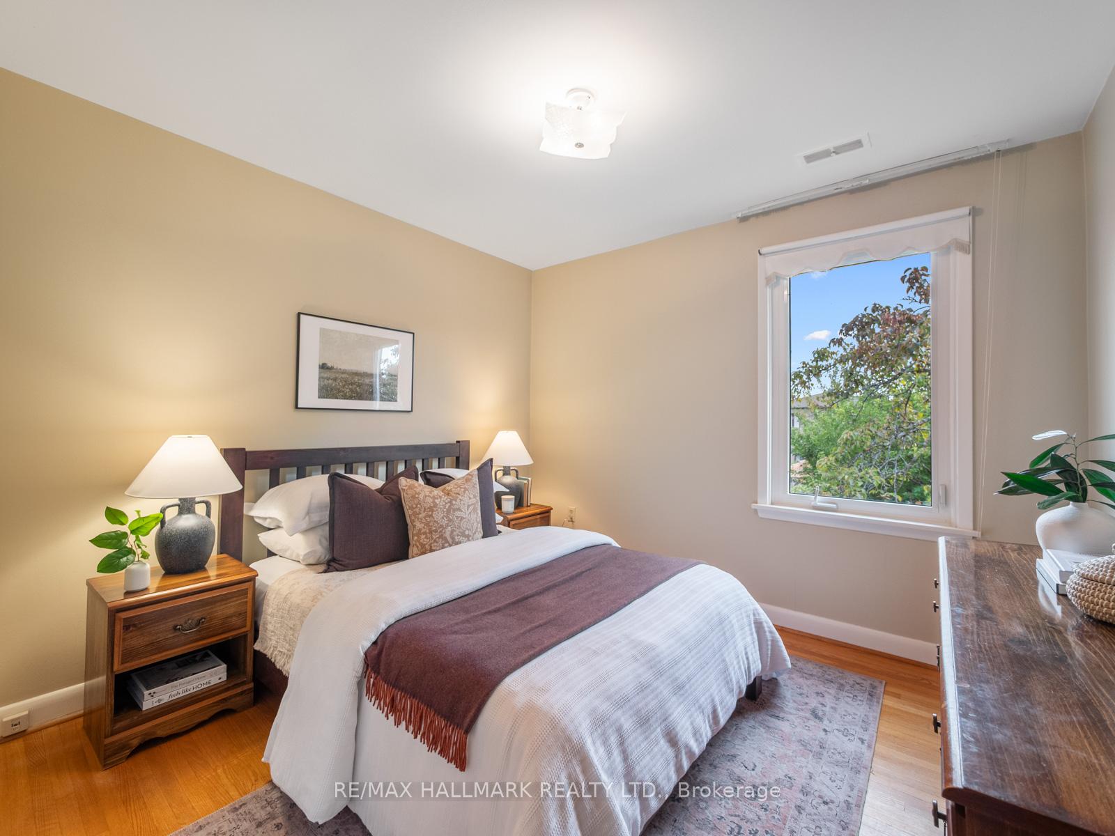 Photo 25 of 139 Floyd Avenue, Toronto, Broadview North — HOMEH