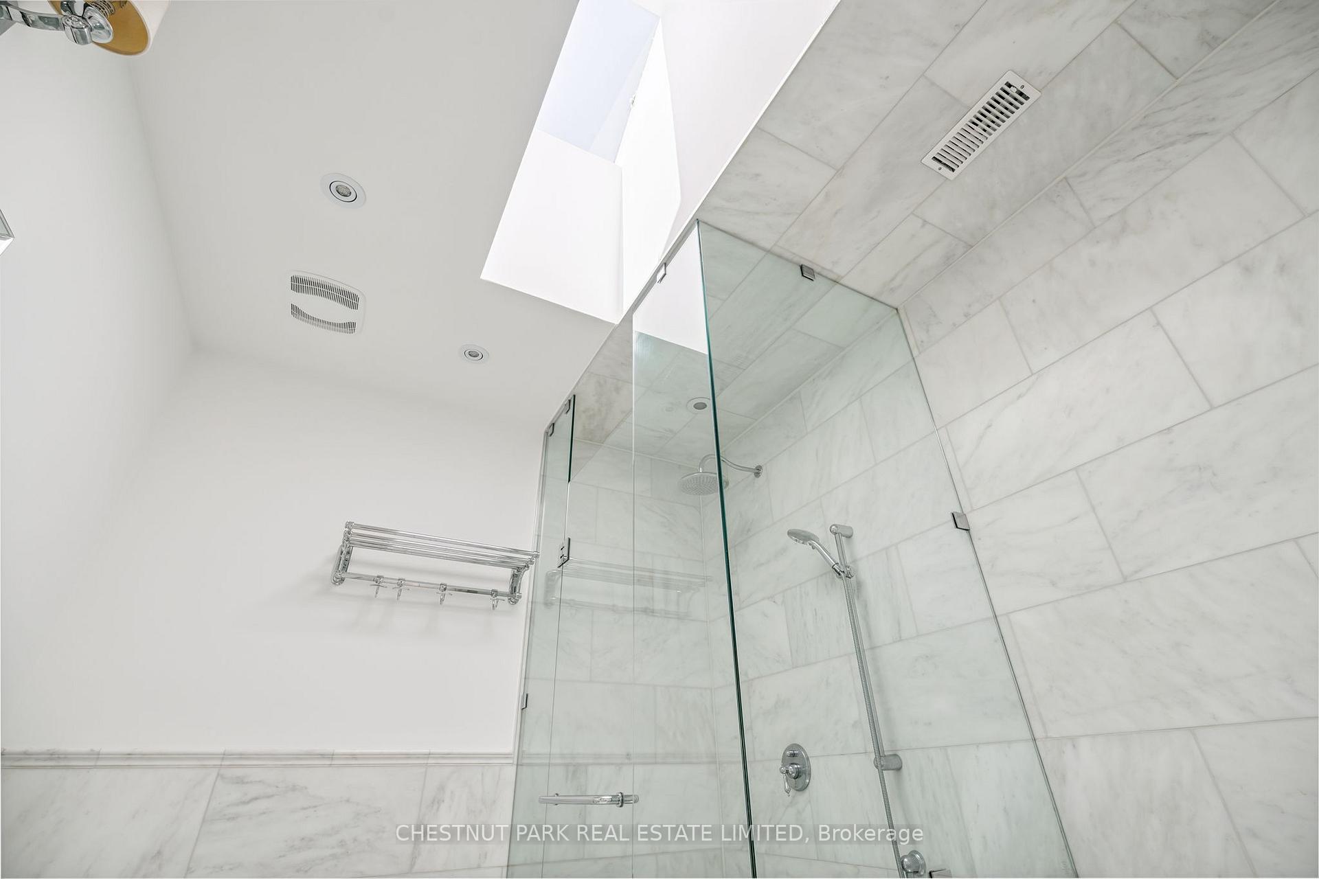 Photo 27 of 439 Melrose Avenue, Toronto, Bedford Park-Nortown — HOMEH