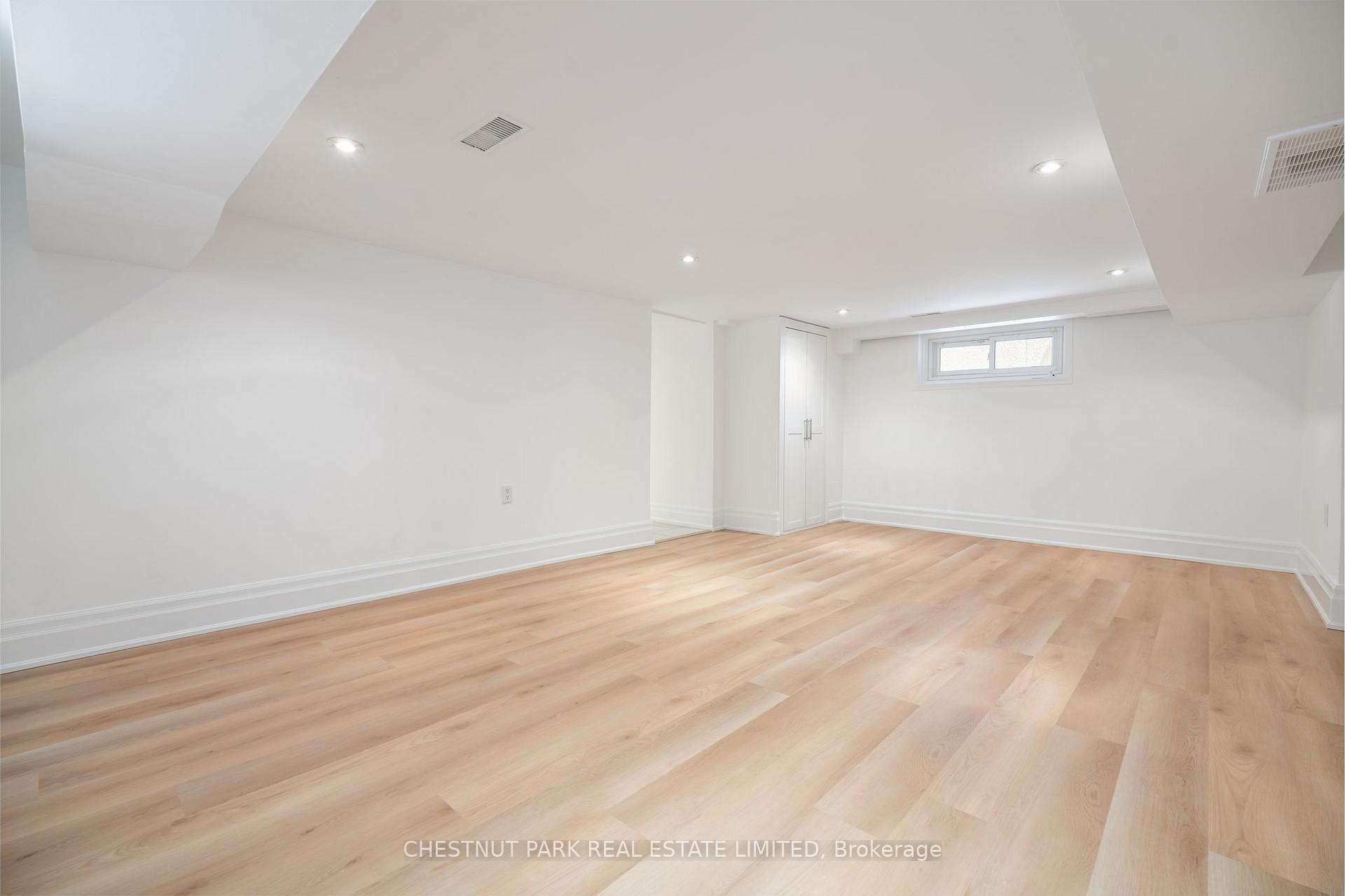 Photo 35 of 439 Melrose Avenue, Toronto, Bedford Park-Nortown — HOMEH