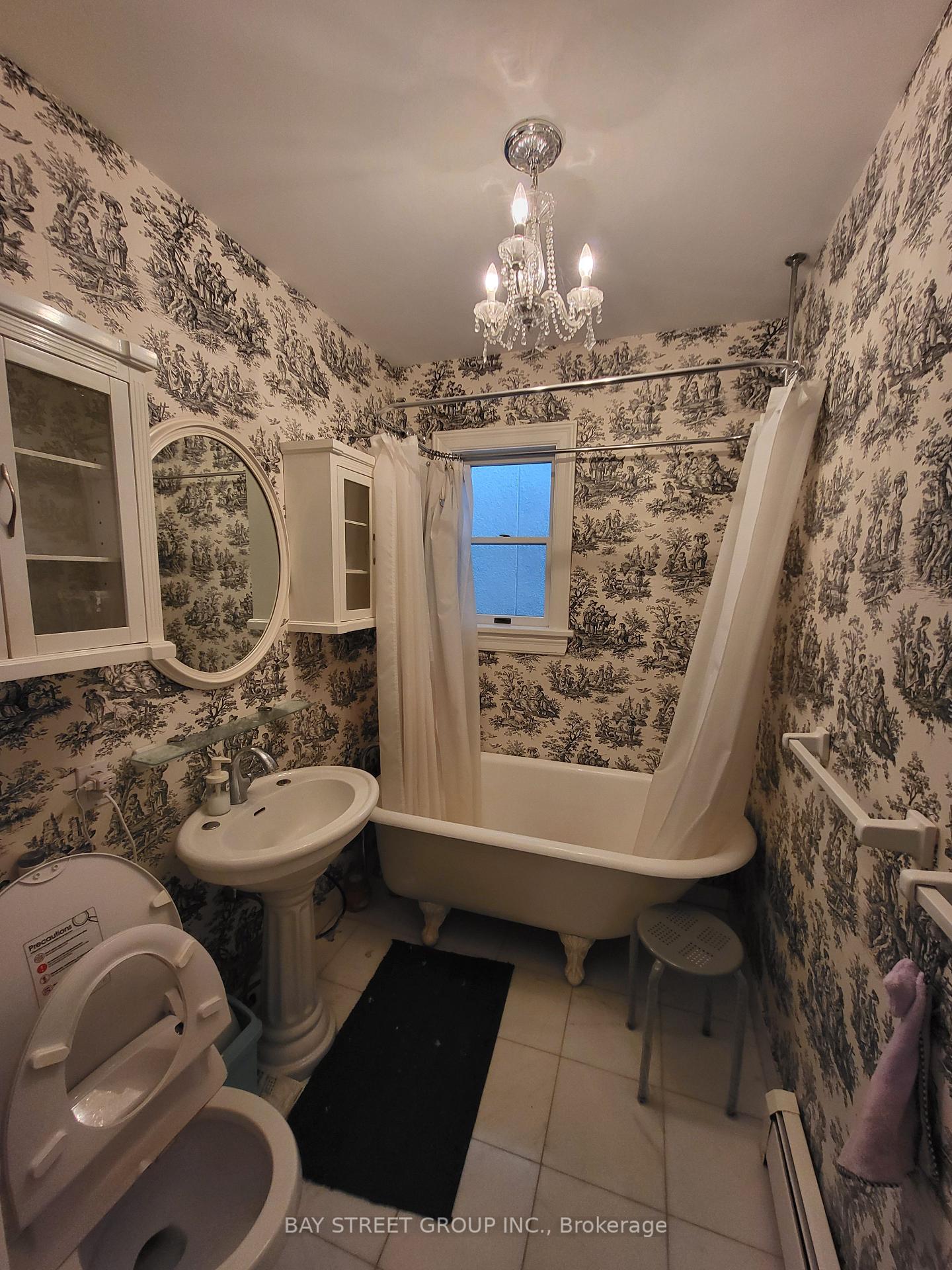 Photo 11 of 29 Latimer Avenue, Toronto, Lawrence Park South — HOMEH
