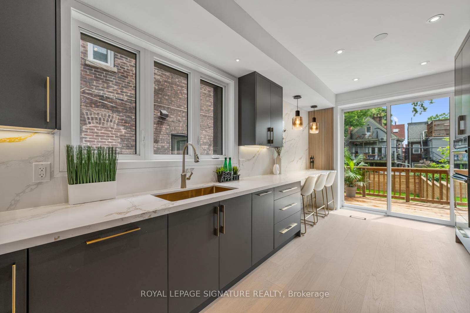 Photo 13 of 11 Victor Avenue, Toronto, North Riverdale — HOMEH