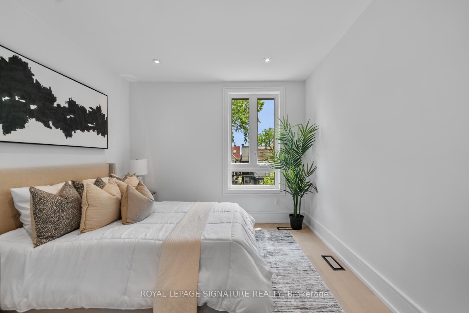 Photo 35 of 11 Victor Avenue, Toronto, North Riverdale — HOMEH