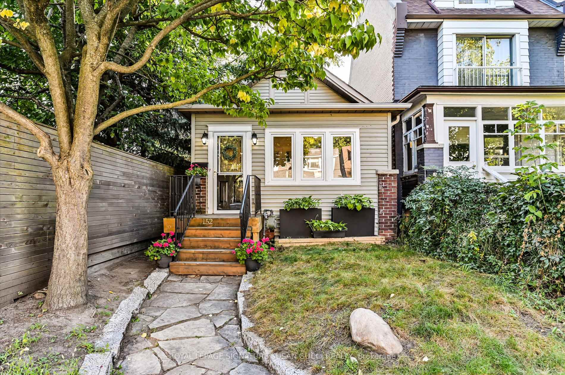 Photo 1 of 152 Drayton Avenue, Toronto, Woodbine Corridor — HOMEH