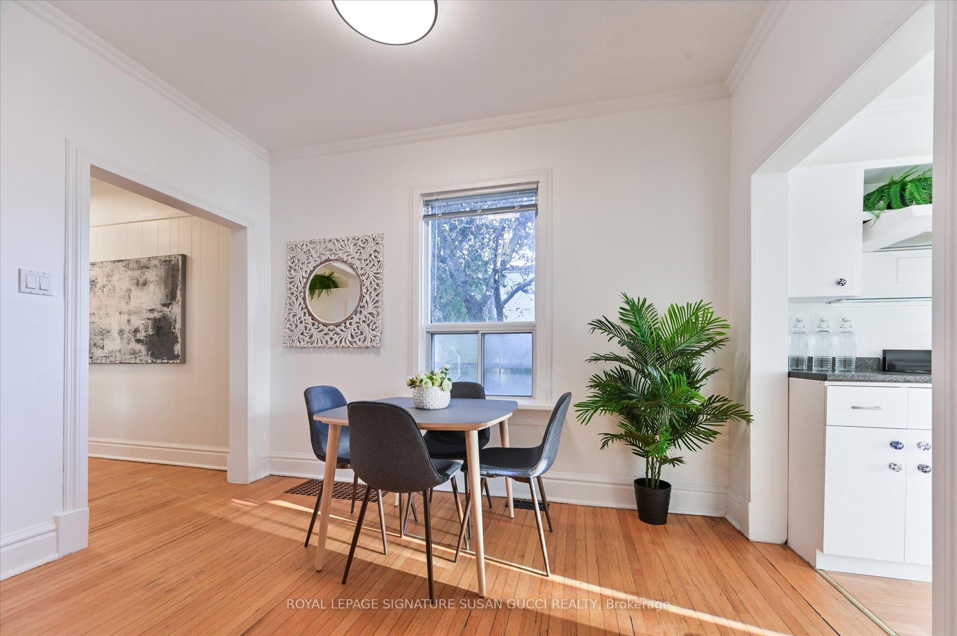 Photo 7 of 152 Drayton Avenue, Toronto, Woodbine Corridor — HOMEH