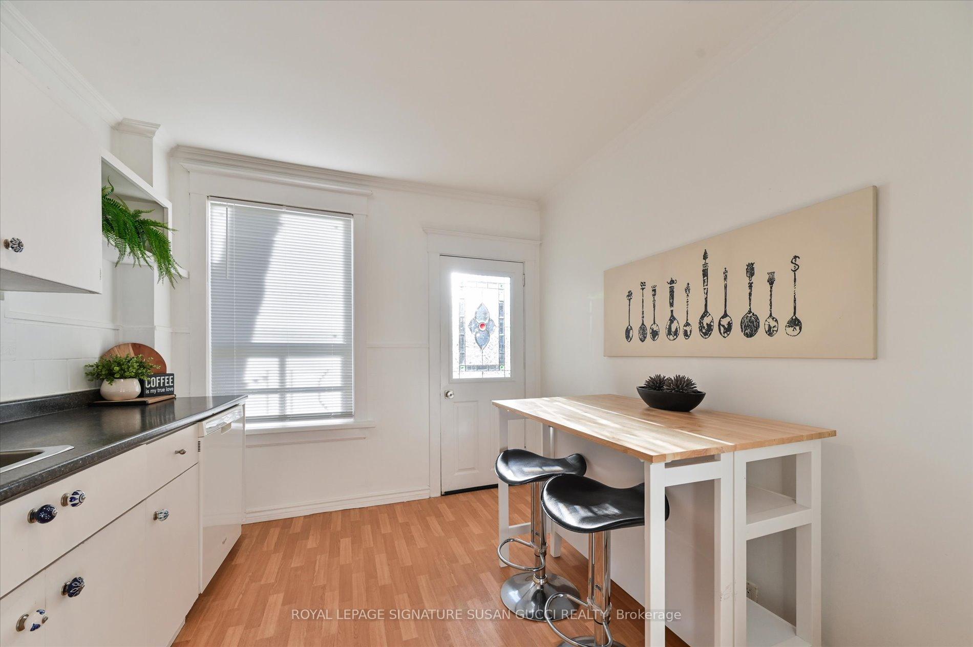 Photo 10 of 152 Drayton Avenue, Toronto, Woodbine Corridor — HOMEH