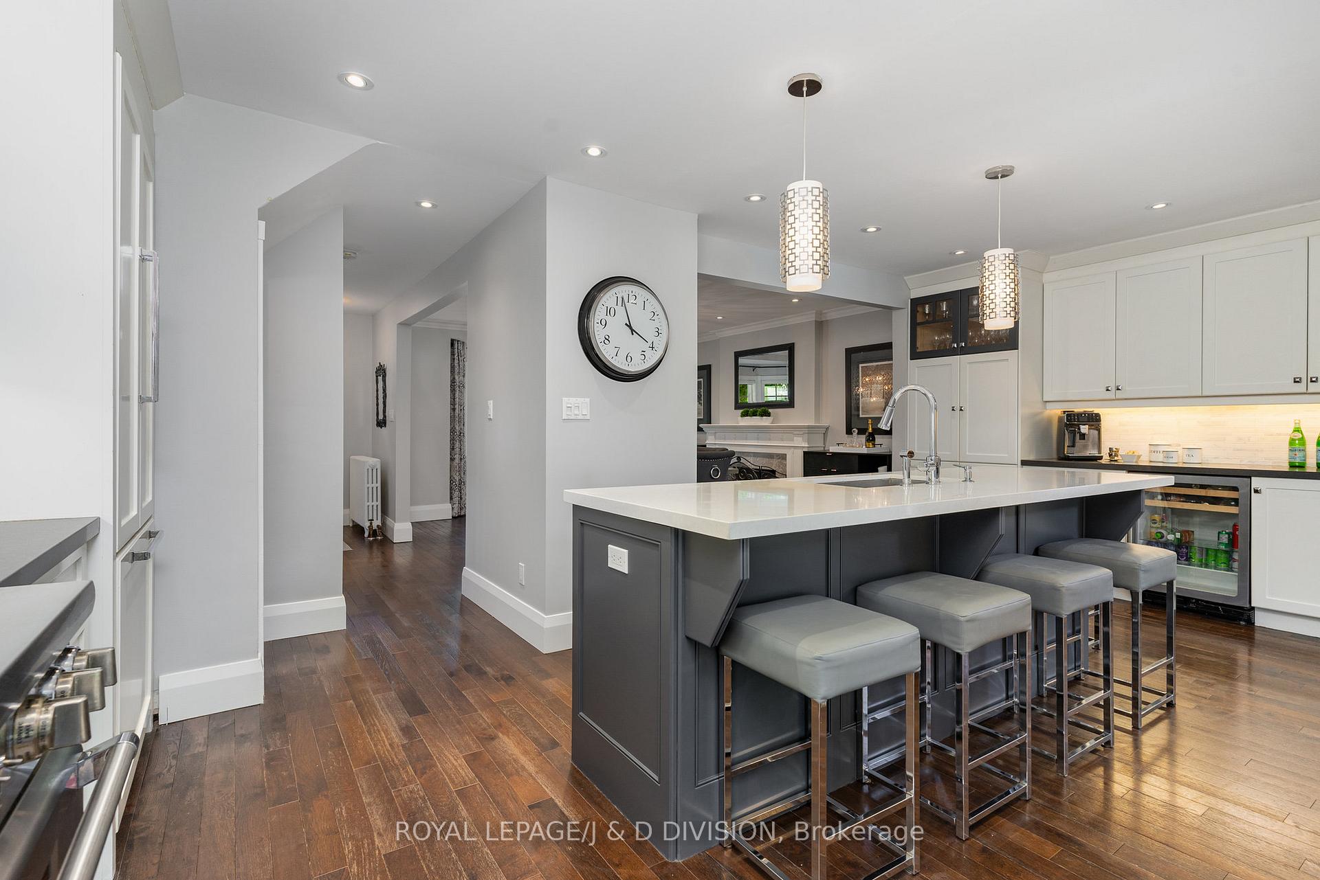 Photo 9 of 57 Belgrave Avenue, Toronto, Bedford Park-Nortown — HOMEH