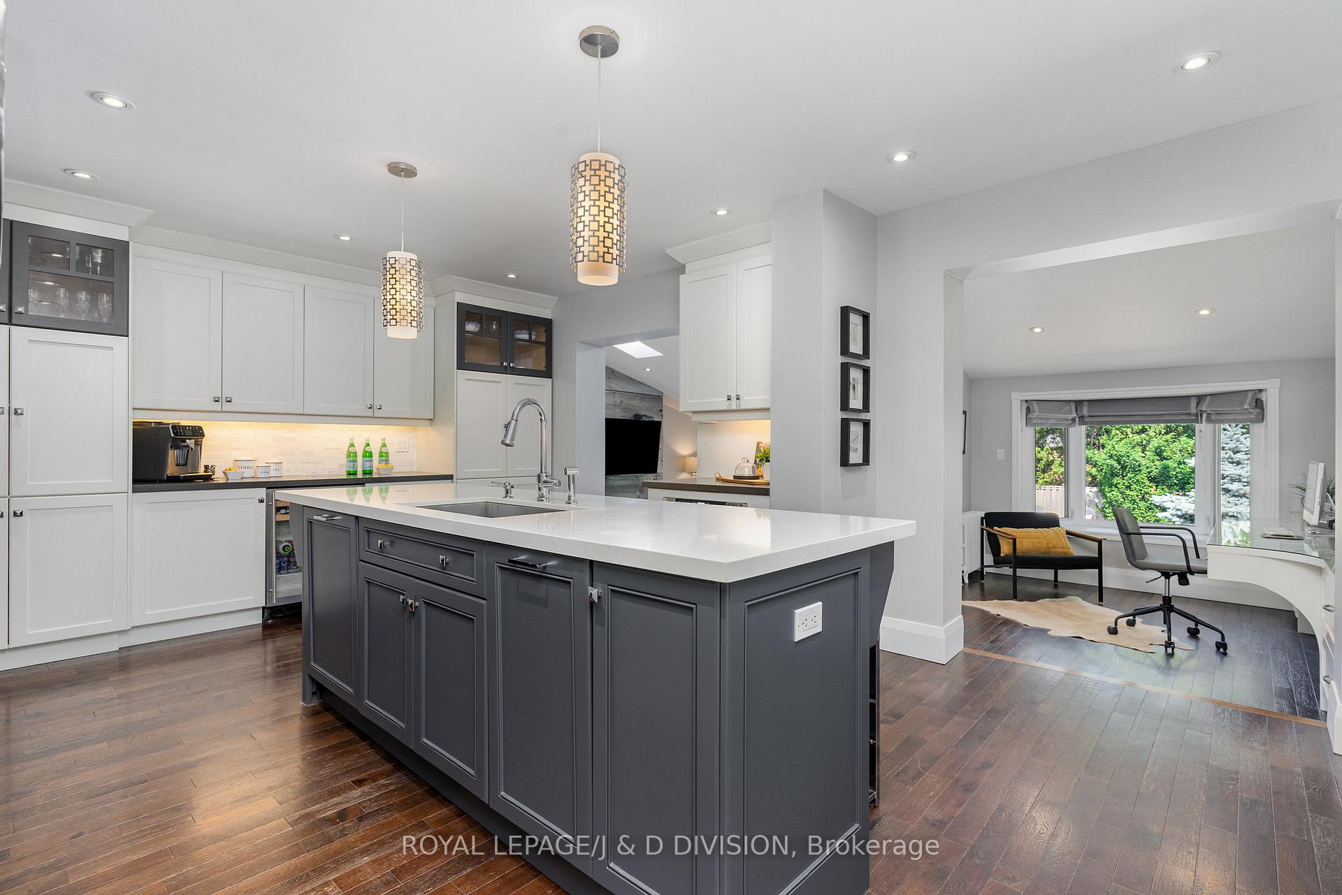 Photo 10 of 57 Belgrave Avenue, Toronto, Bedford Park-Nortown — HOMEH