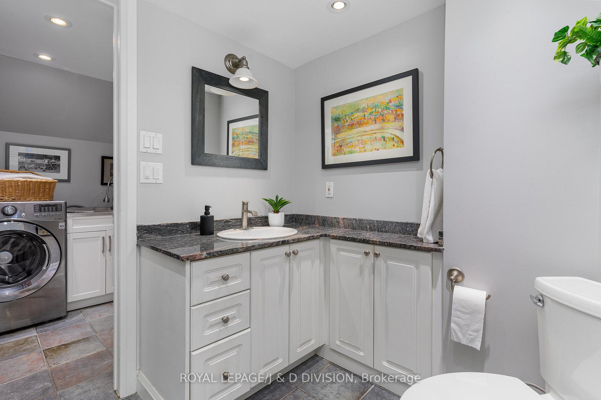 Photo 27 of 57 Belgrave Avenue, Toronto, Bedford Park-Nortown — HOMEH