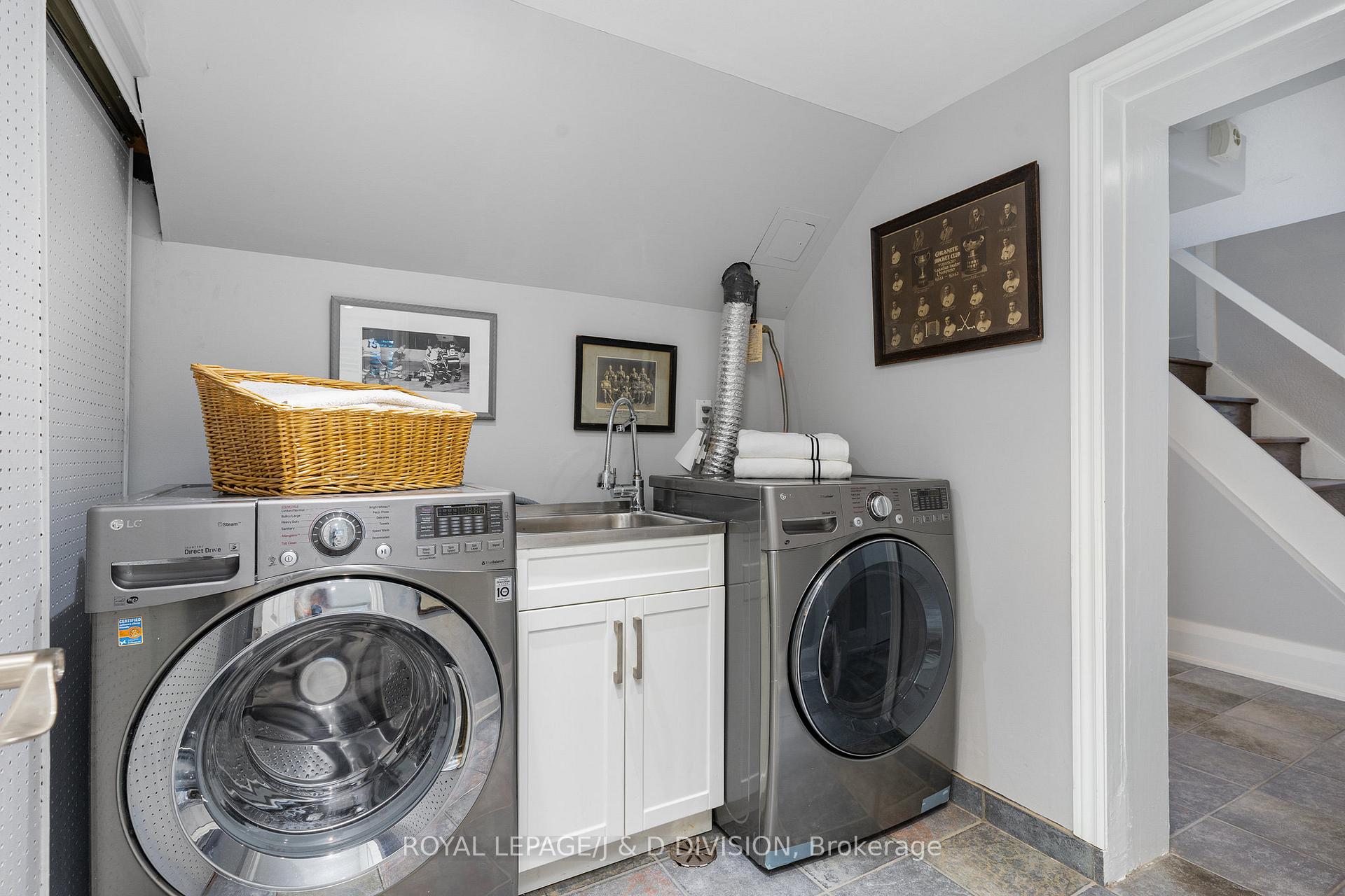 Photo 28 of 57 Belgrave Avenue, Toronto, Bedford Park-Nortown — HOMEH