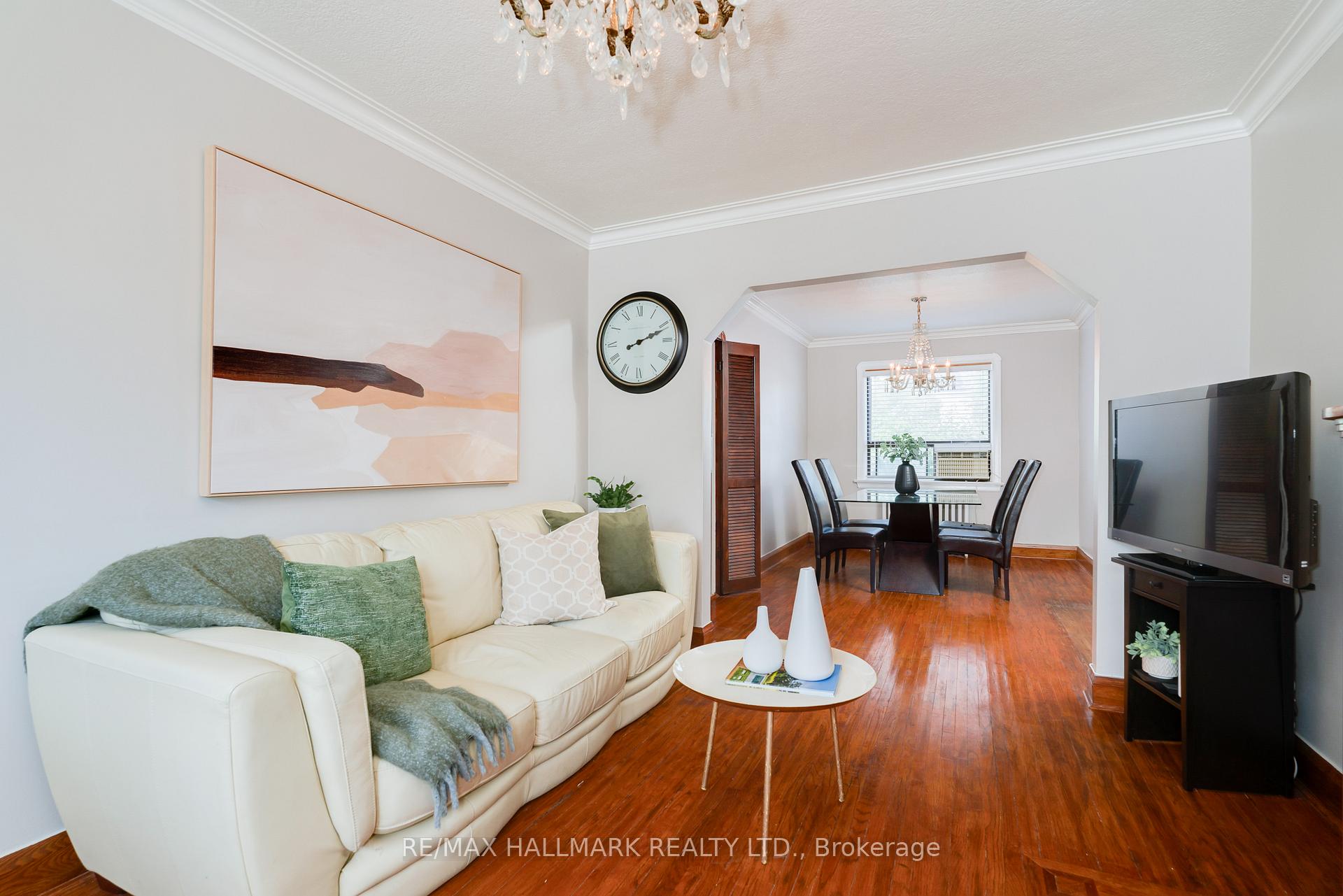 Photo 8 of 220 Browning Avenue, Toronto, Broadview North — HOMEH