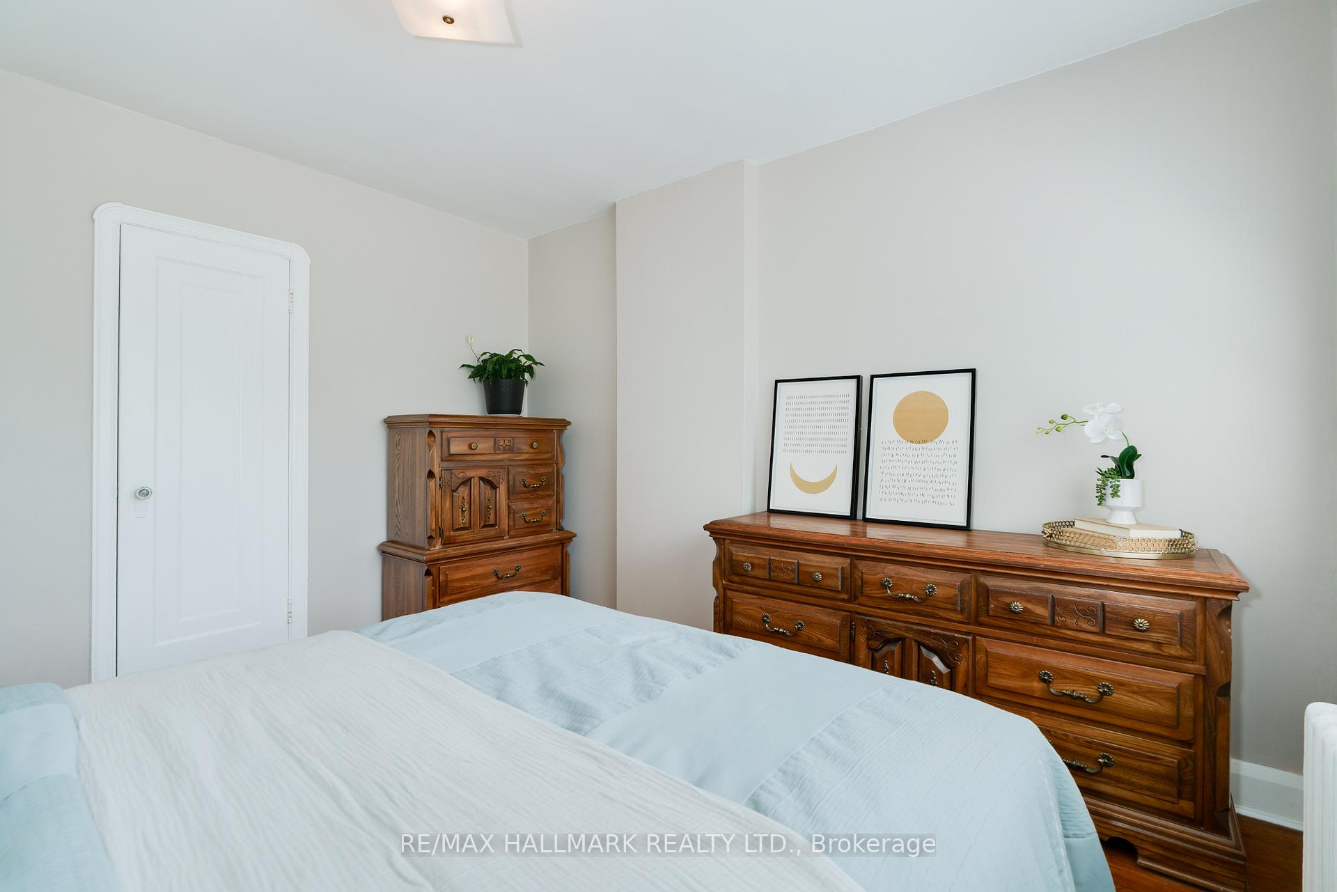 Photo 26 of 220 Browning Avenue, Toronto, Broadview North — HOMEH