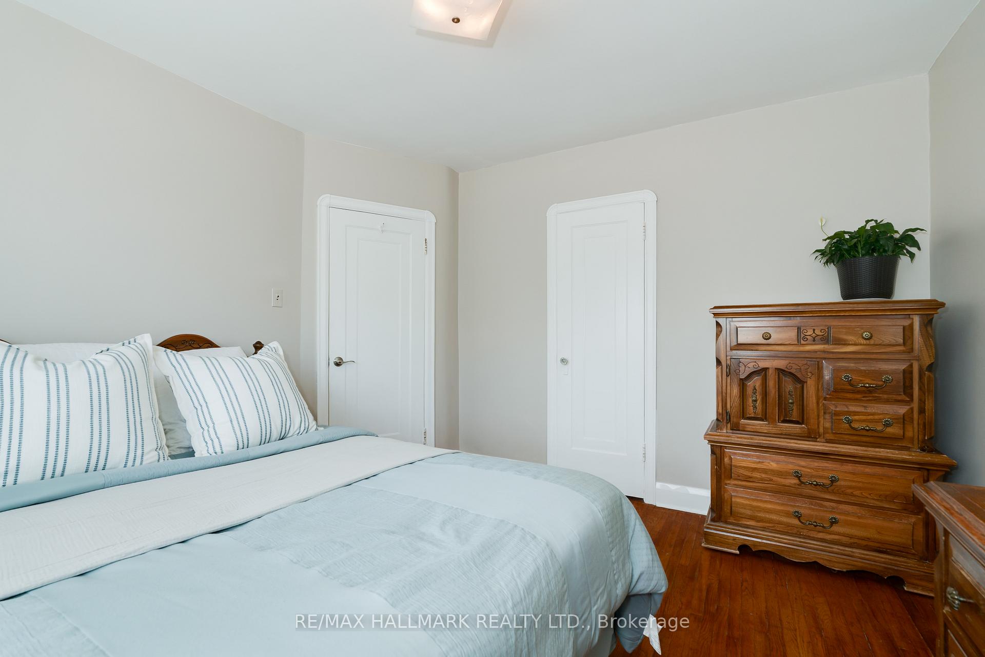 Photo 27 of 220 Browning Avenue, Toronto, Broadview North — HOMEH