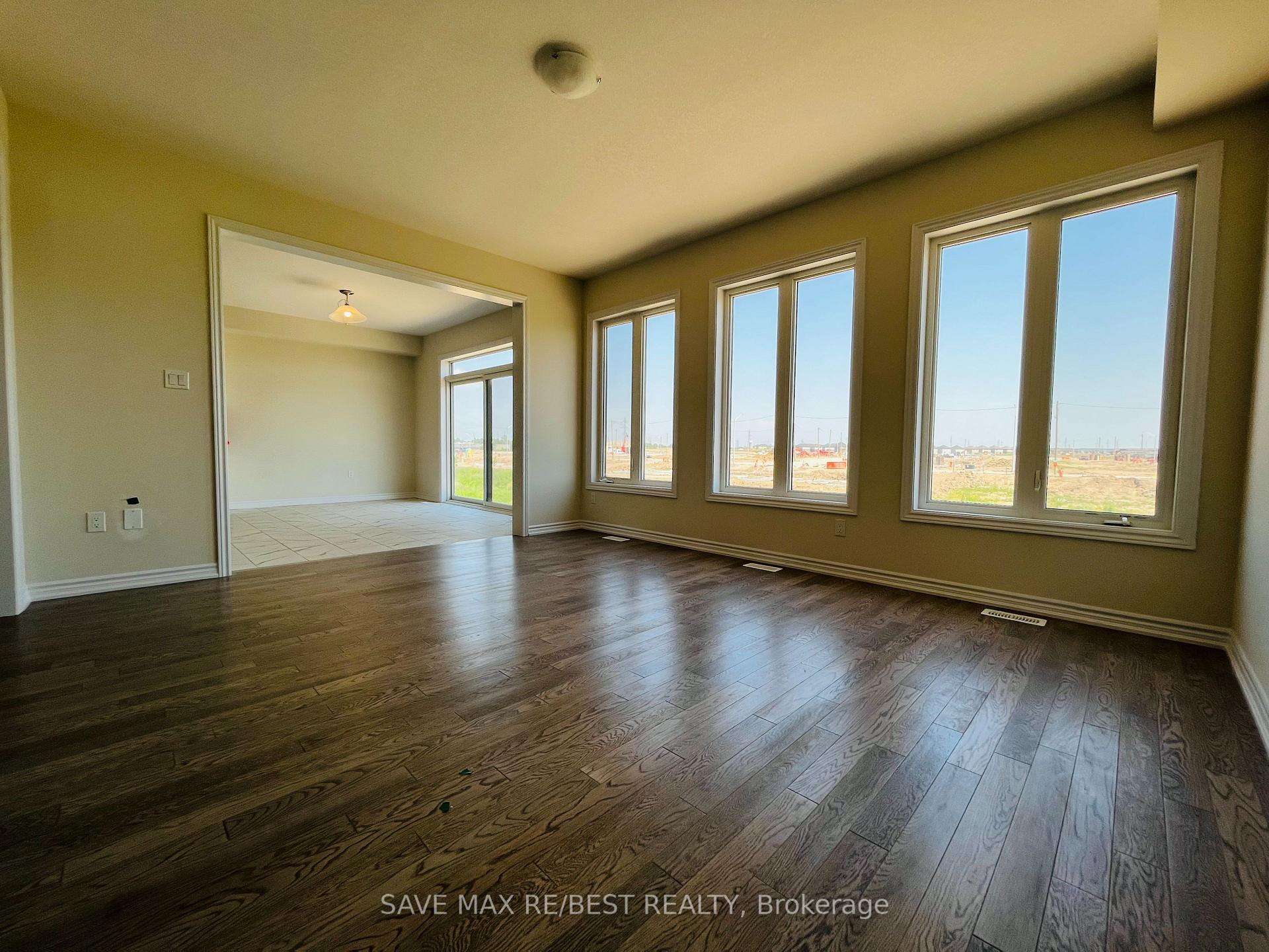 Photo 4 of 62 Explorer Way, Thorold, Rolling Meadows — HOMEH