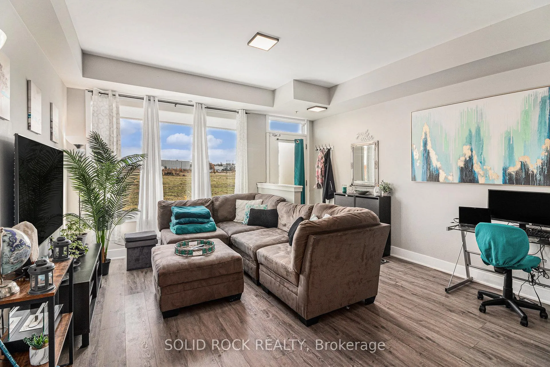 Photo 4 of 505 Ozawa Private, Ottawa, CFB Rockcliffe and Area — HOMEH