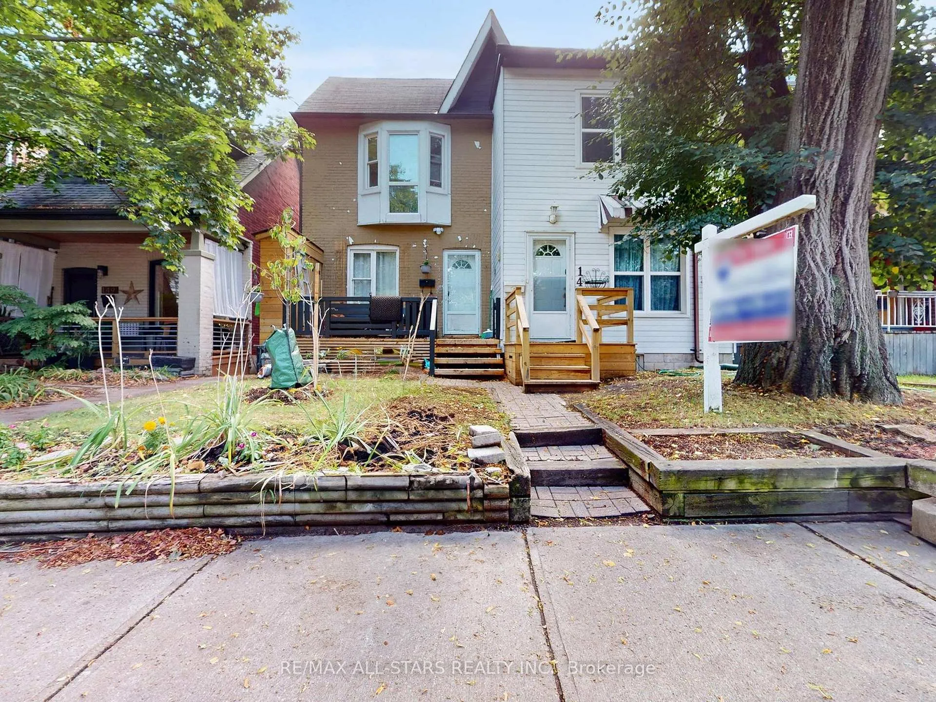 Front of 145 Boultbee Avenue