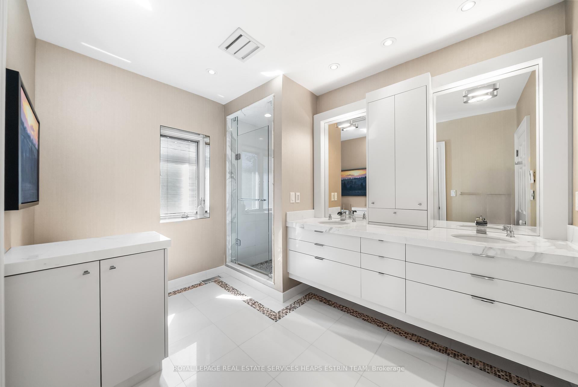 Photo 20 of 53 Colin Avenue, Toronto, Yonge-Eglinton — HOMEH