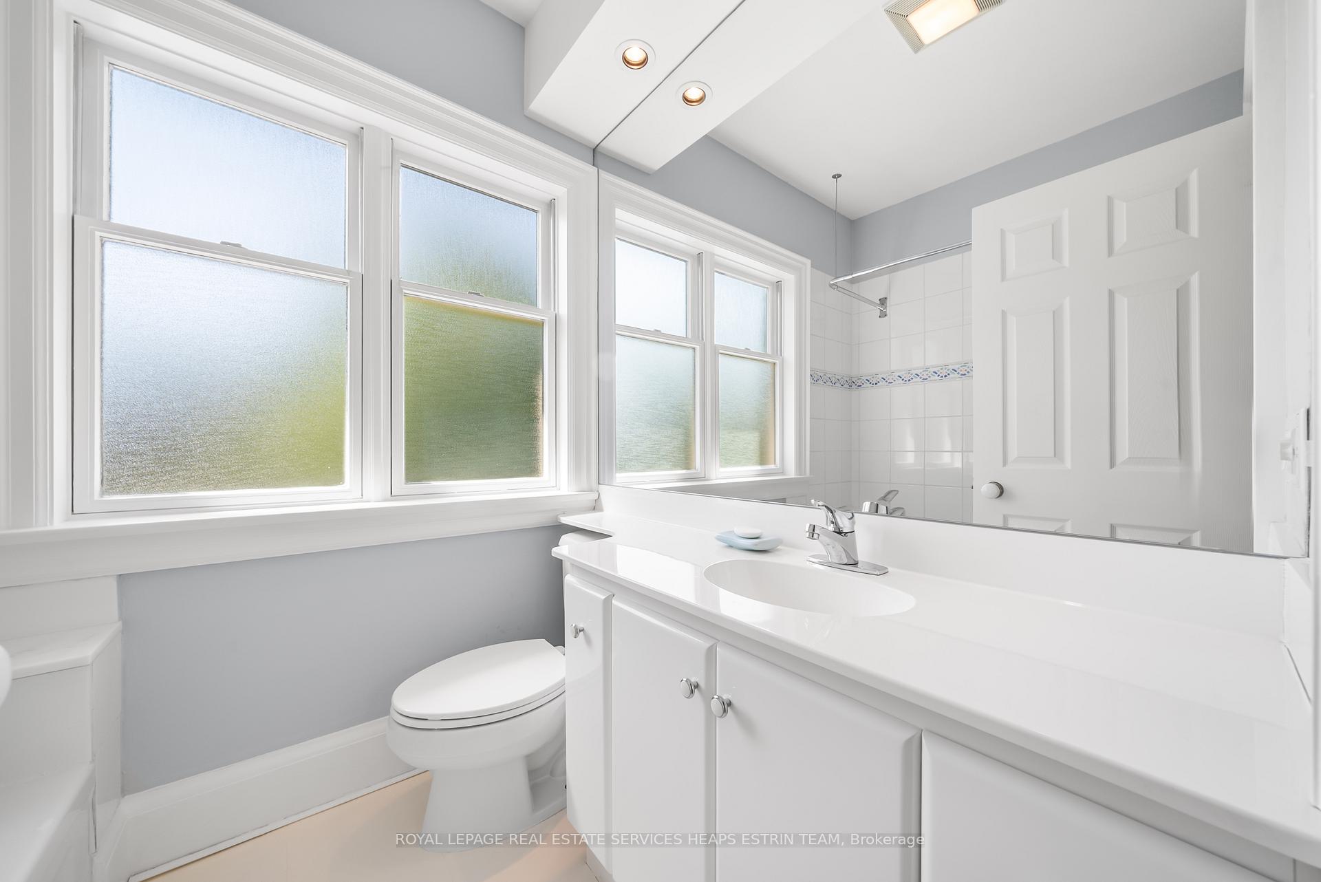 Photo 26 of 53 Colin Avenue, Toronto, Yonge-Eglinton — HOMEH