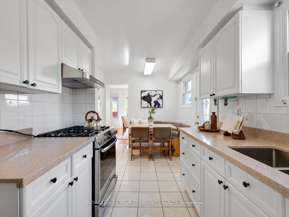 Photo 15 of 56 Ecclesfield Drive, Scarborough, Steeles — HOMEH