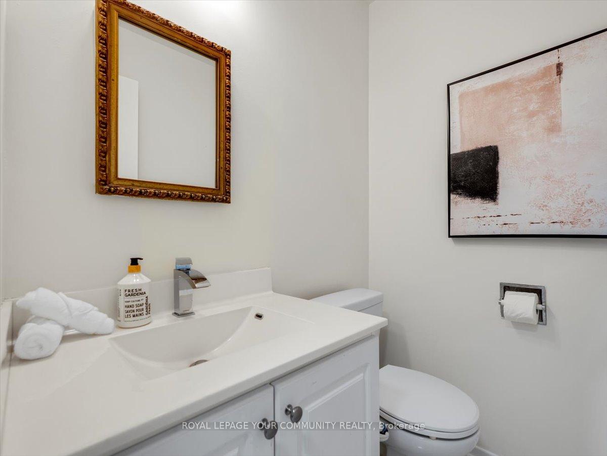 Photo 17 of 56 Ecclesfield Drive, Scarborough, Steeles — HOMEH