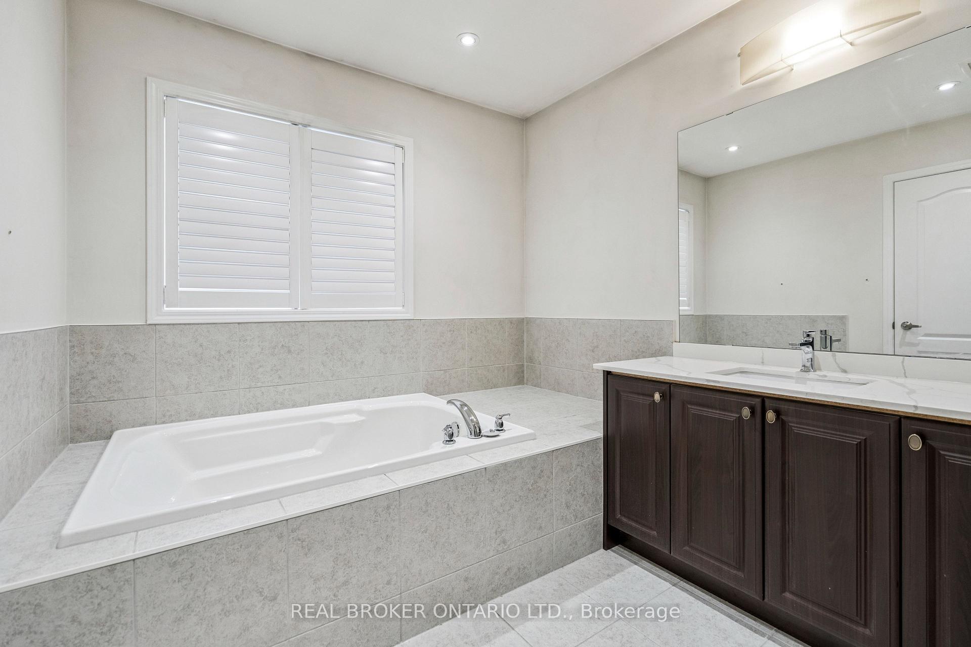 Photo 23 of 14 Legacy Lane, Thorold, Hurricane/Merrittville — HOMEH